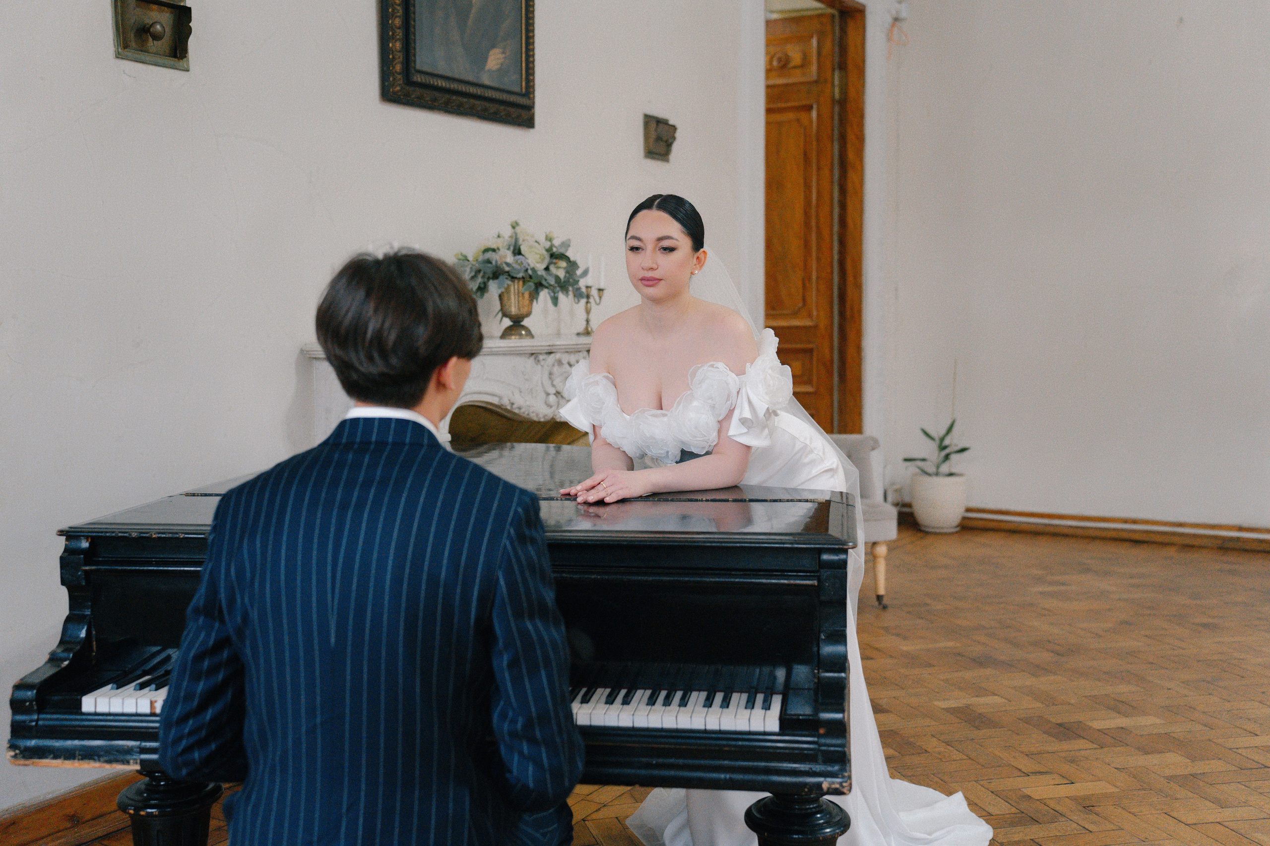 Свадебная фотосессия в Библиотеке читальне им. Пушкина