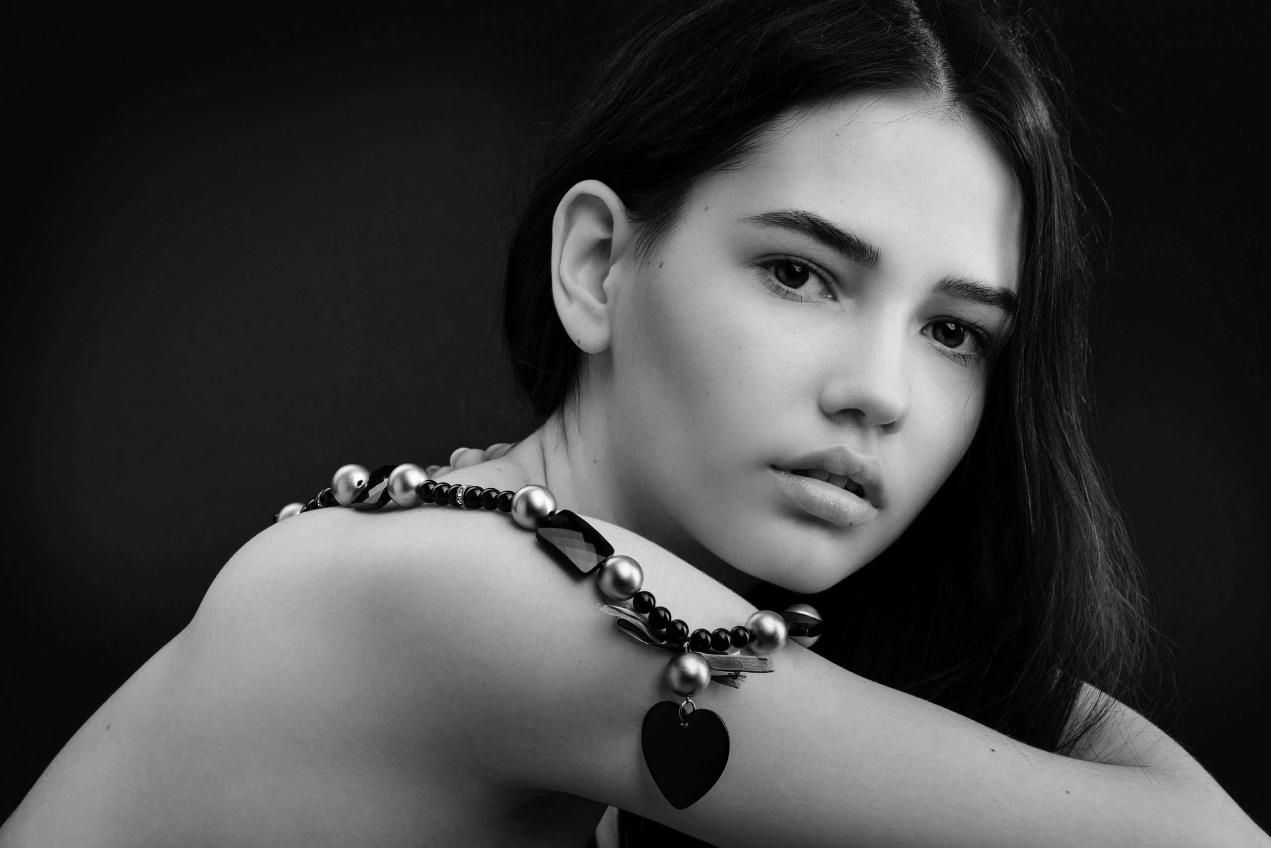 СТУДИЯ. Профессиональный фотограф в Усть-Каменогорске