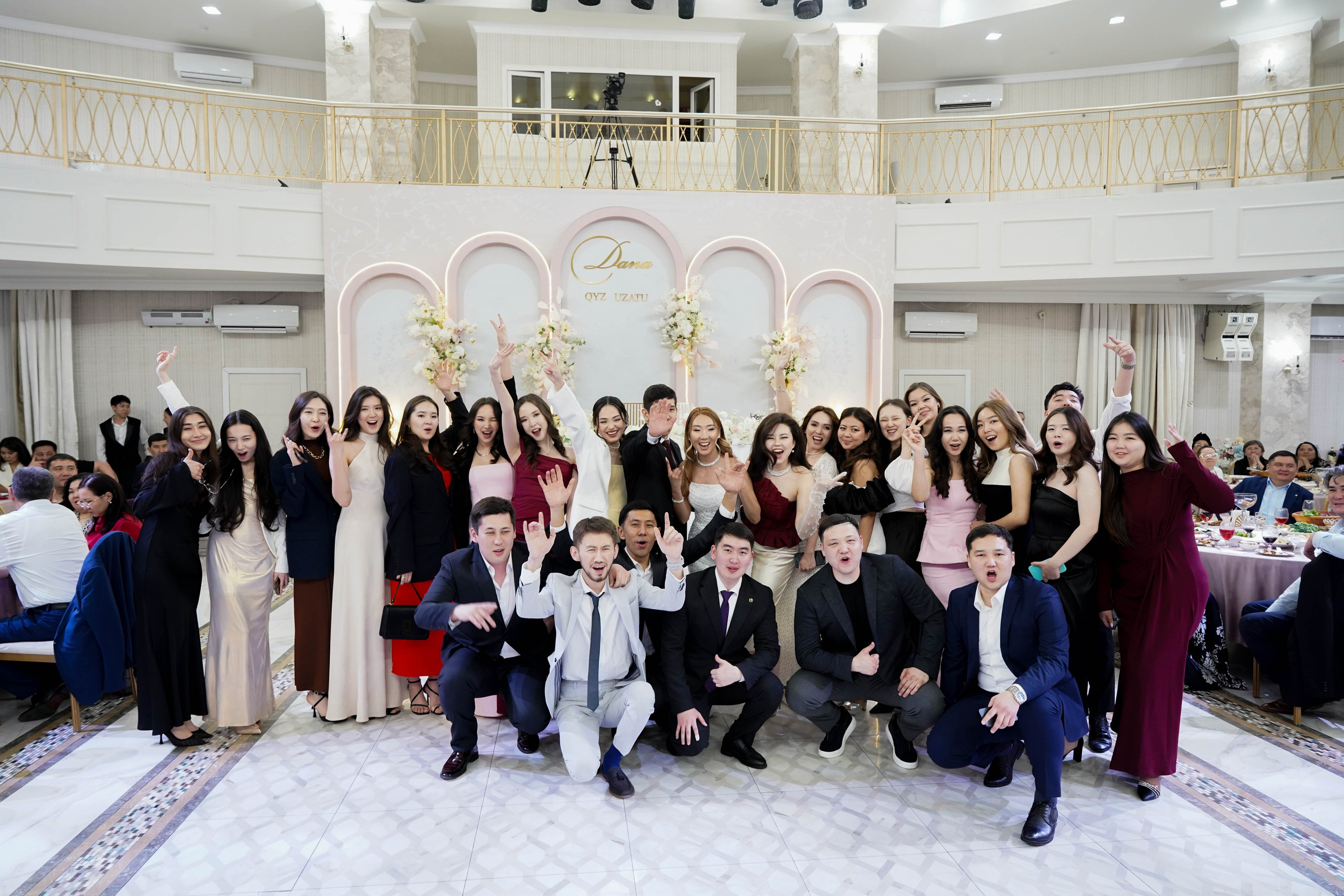 Dana uzatu. Фотограф Ернар Ержанов