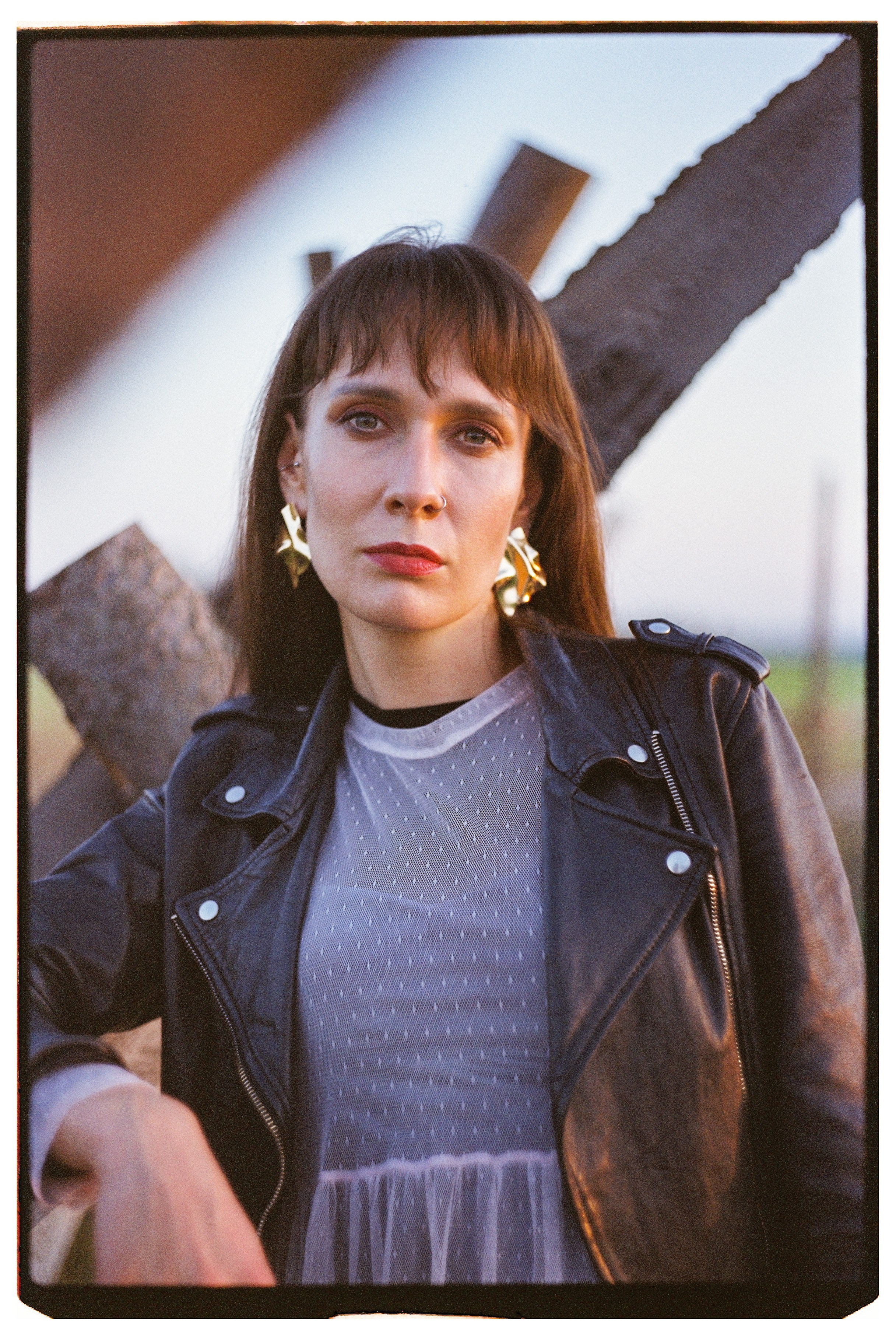 Портретная фотосессия на плёнку 35 мм на ферме в Санкт-Петербурге. Светлана Гопанюк. Портретный фотограф. Санкт-Петербург. СПб