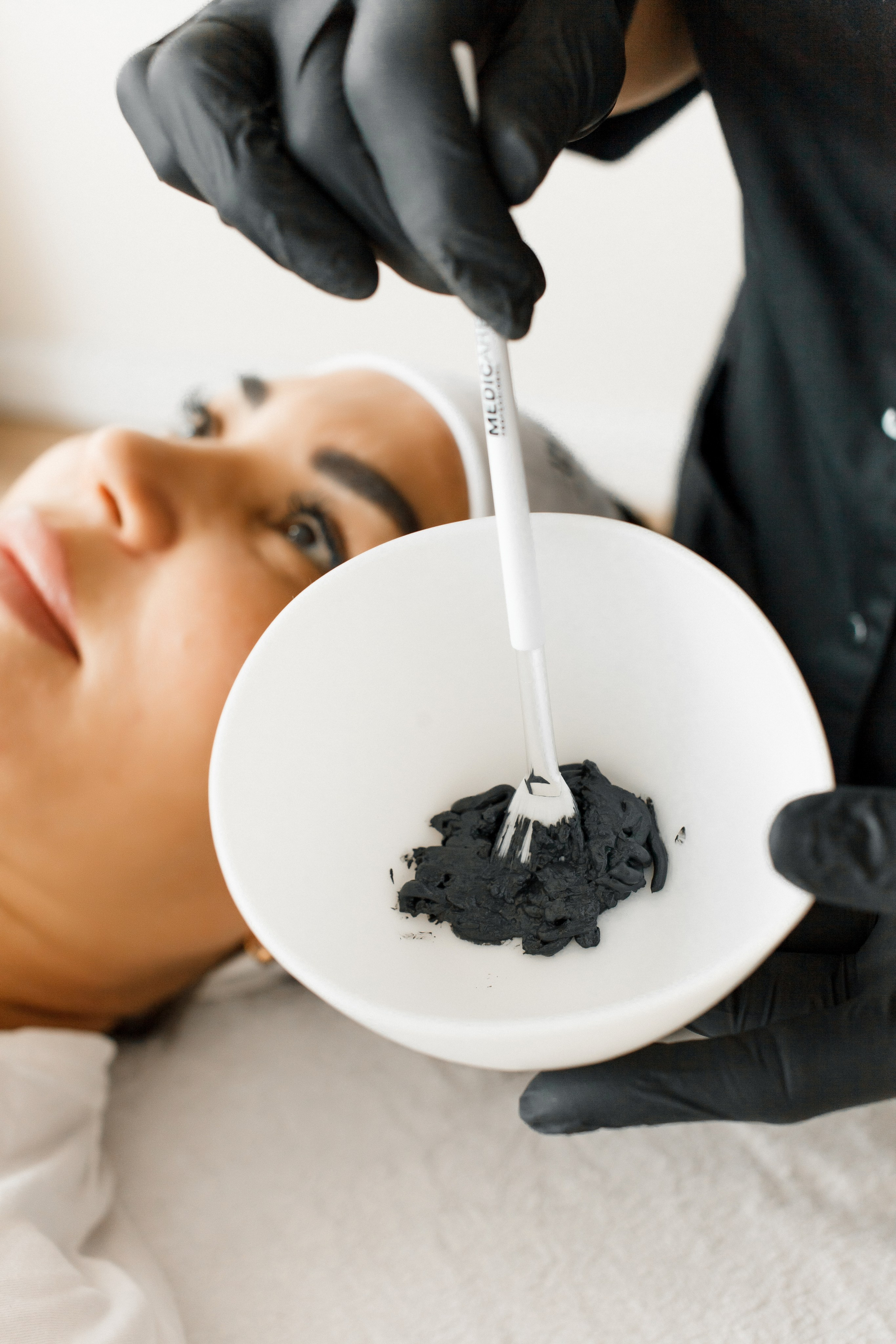 Далеко немногие понимают, что визуал - это фундамент для любого онлайн-бизнеса. С правильным визуалом все инструменты продвижения работают намного эффективнее. Пиши и я сделаю для тебя визуал, который отстроит тебя от конкурентов! 🔥 Контентный фотограф Анна Островская в Гродно и Минске 