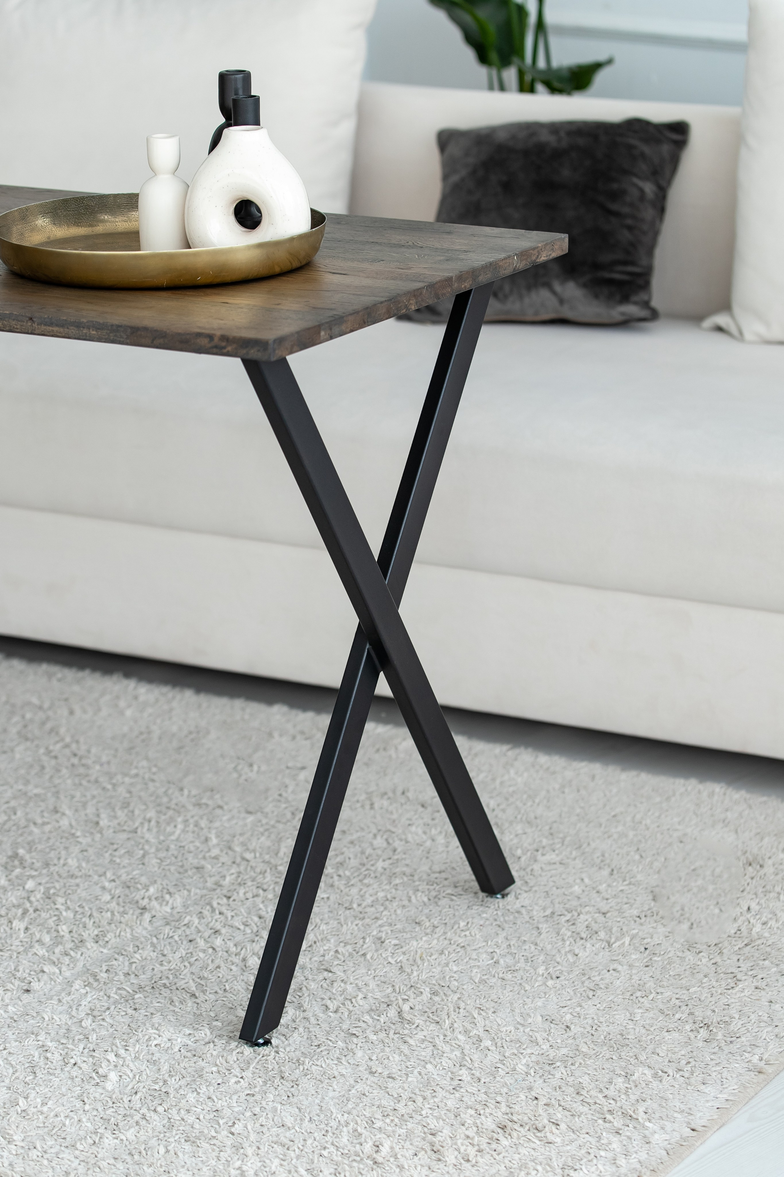 Металлические подстолья. Предметный, контентный и личный фотограф в Минске Смоляр Руслана