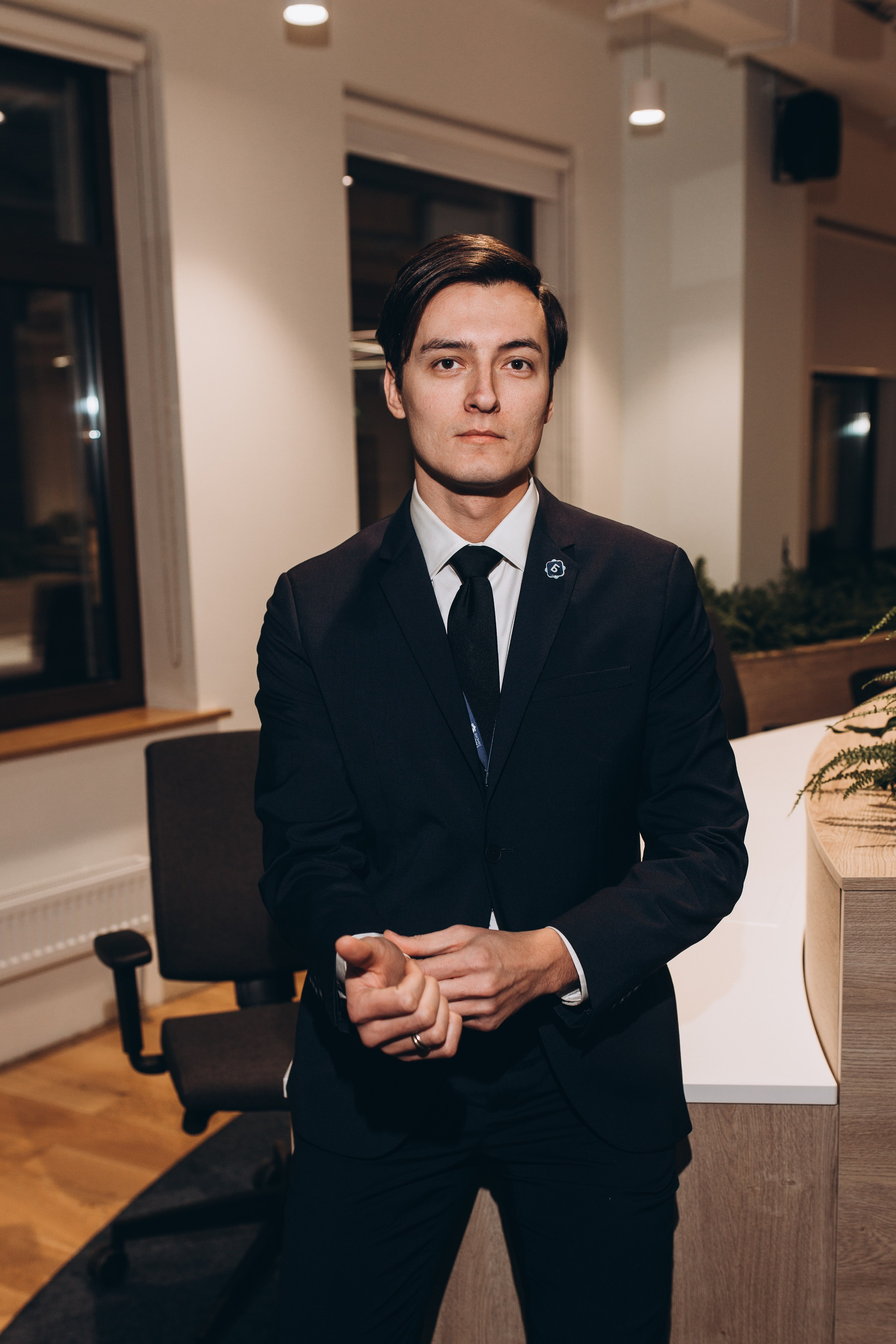 Фотосессия команды «Бизнес бюро». Фотограф Артем Бросов в Санкт-Петербурге и Дубае