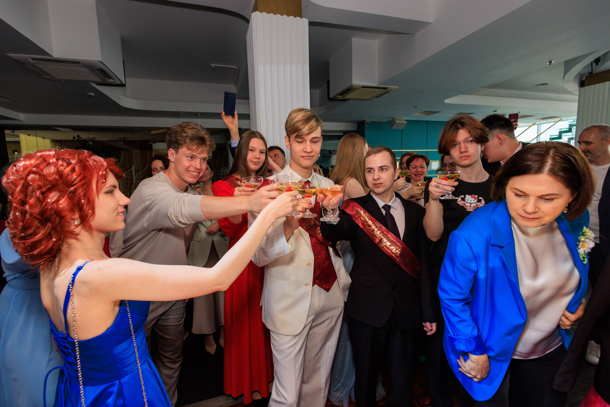 Выпускной лицея 244. Фотограф Александр Заломаев