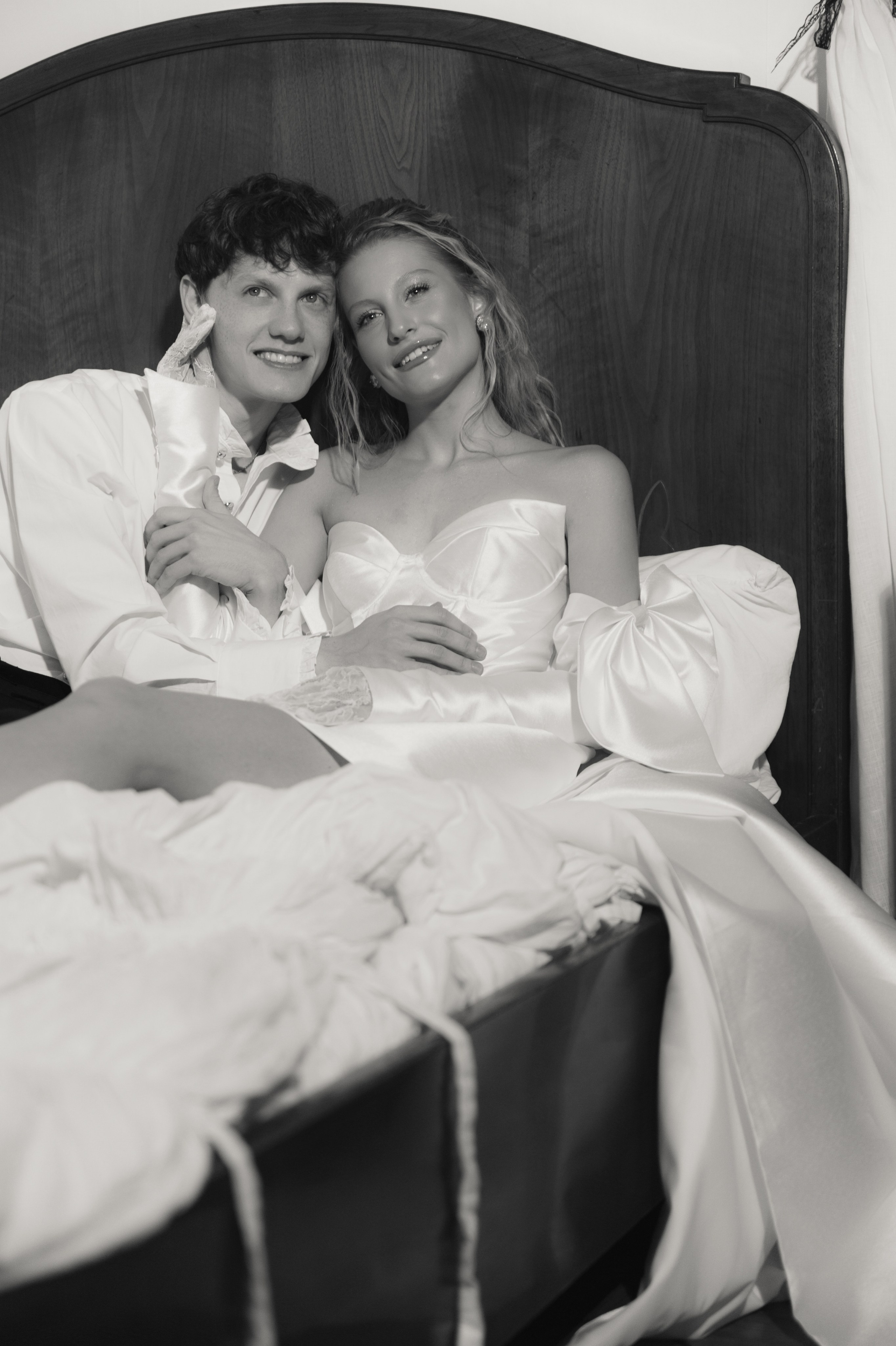 Свадебная съемка в исторической квартире на Чистых прудах. Ярослава Ерина — свадебный фотограф в Москве