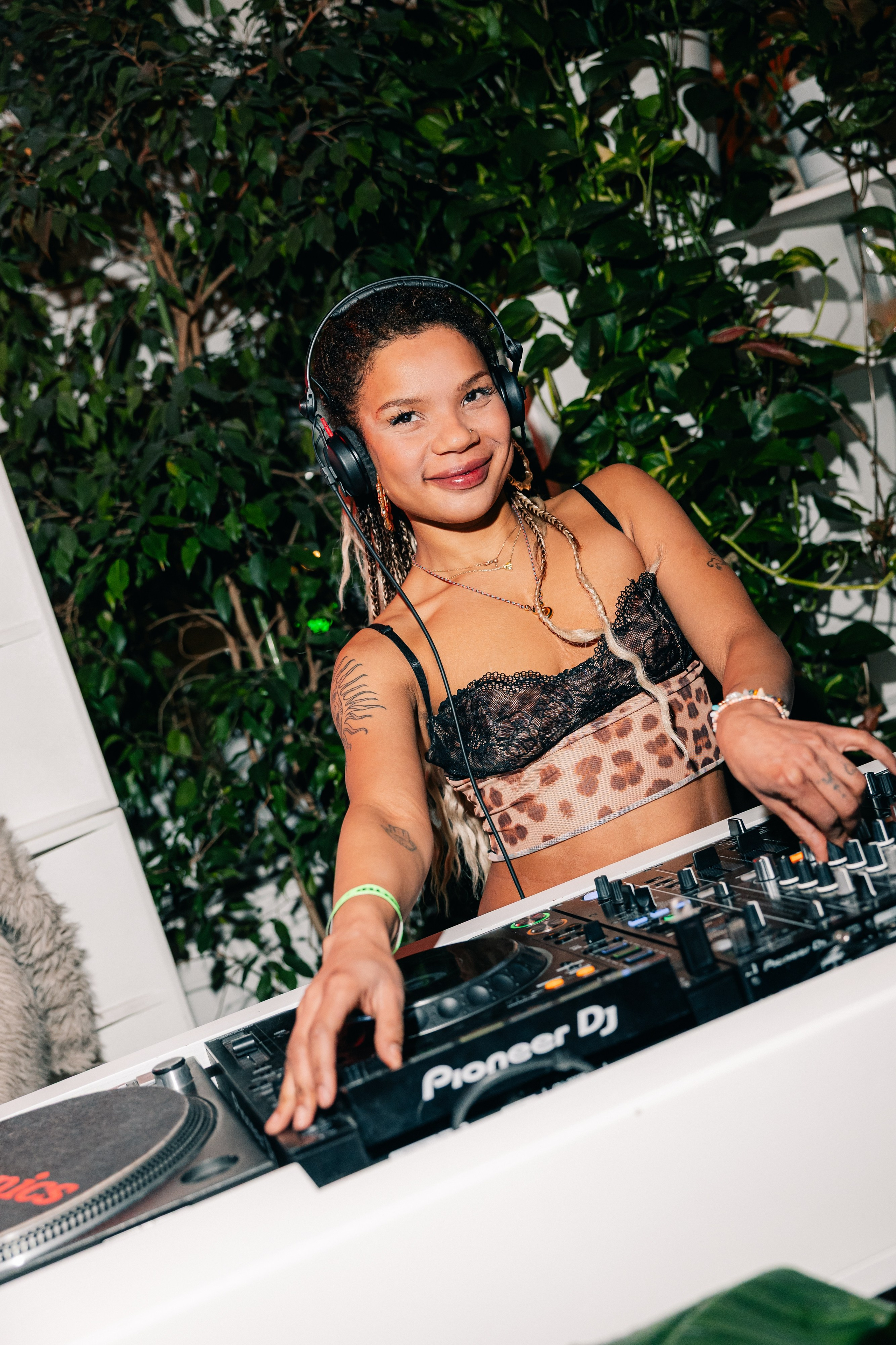 Дом Культур — СONNECTED x Дом Культур / 20.03.2026. TENZO | Креативный продюсер / Арт-директор