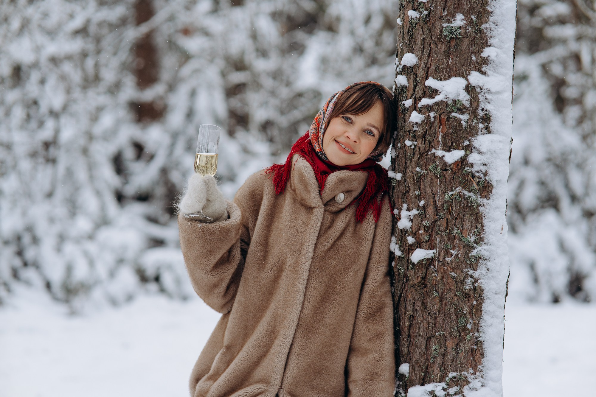 Зимняя групповая фотосессия в лесу. Свадебный и репортажный фотограф в Ярославле Евгений Сальников