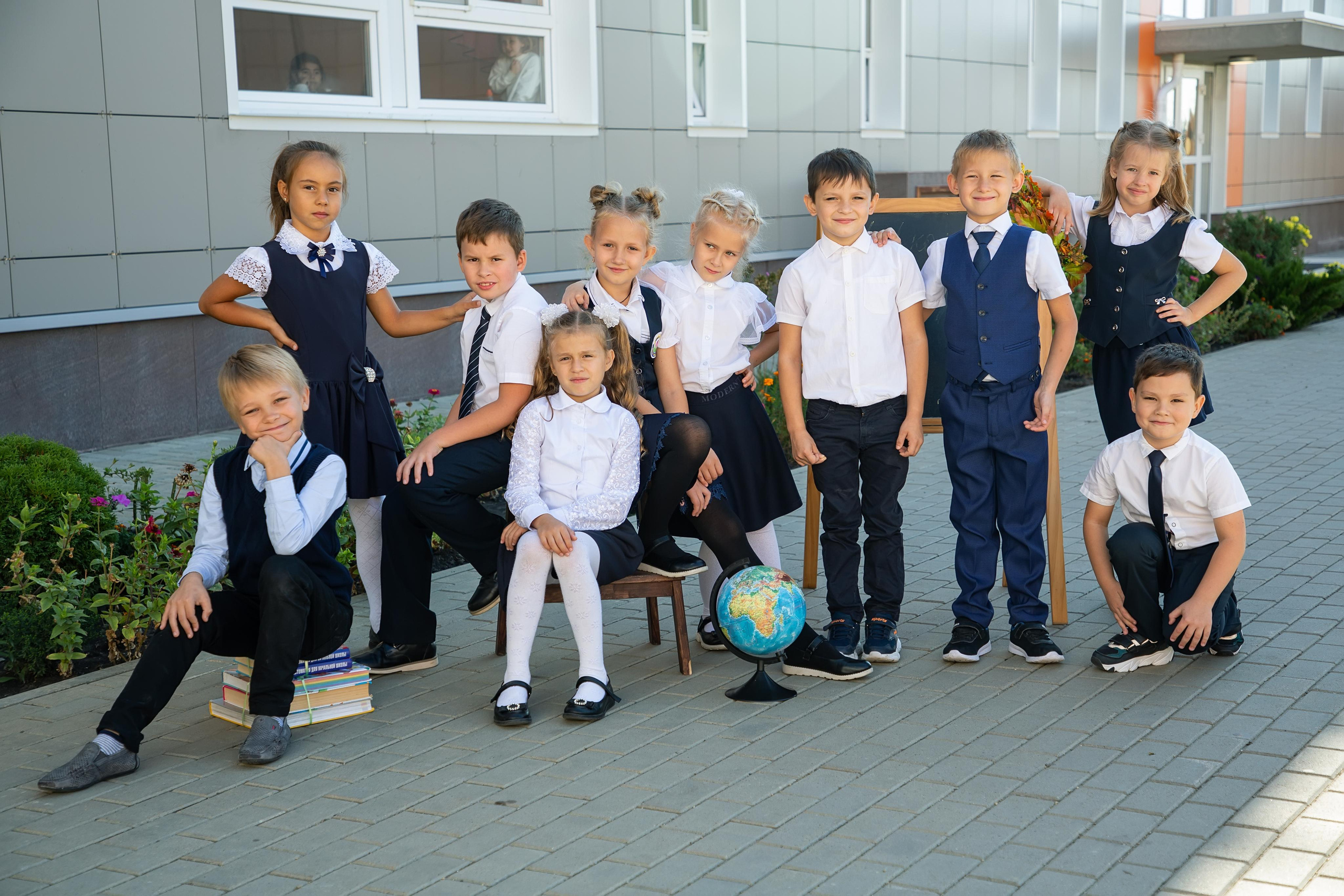 Школьные фотографии начальных классов. Детский школьный и семейный фотограф в Краснодаре