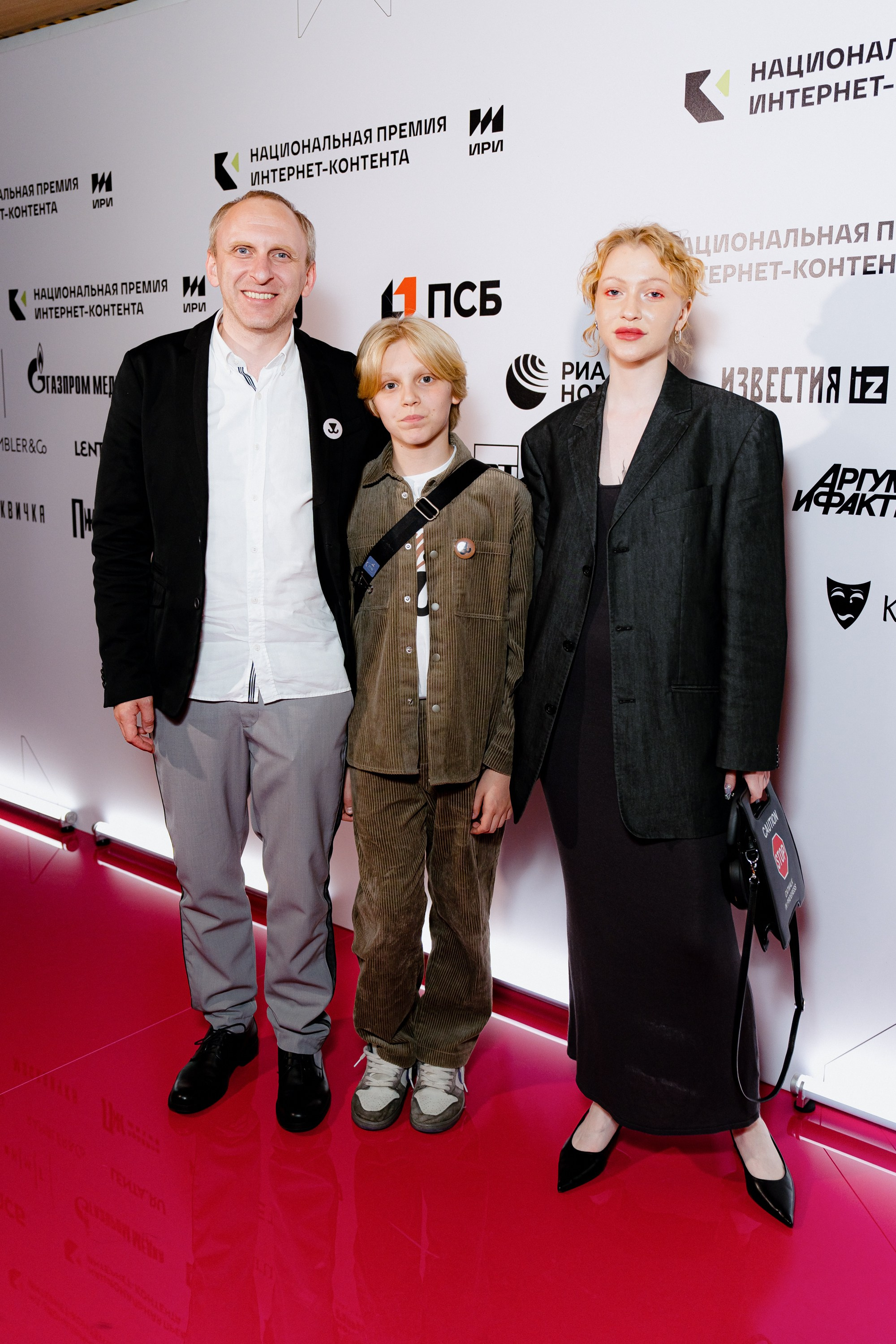 Национальная премия интернет-контента ИРИ. Костя Жуков — фотограф в Москве