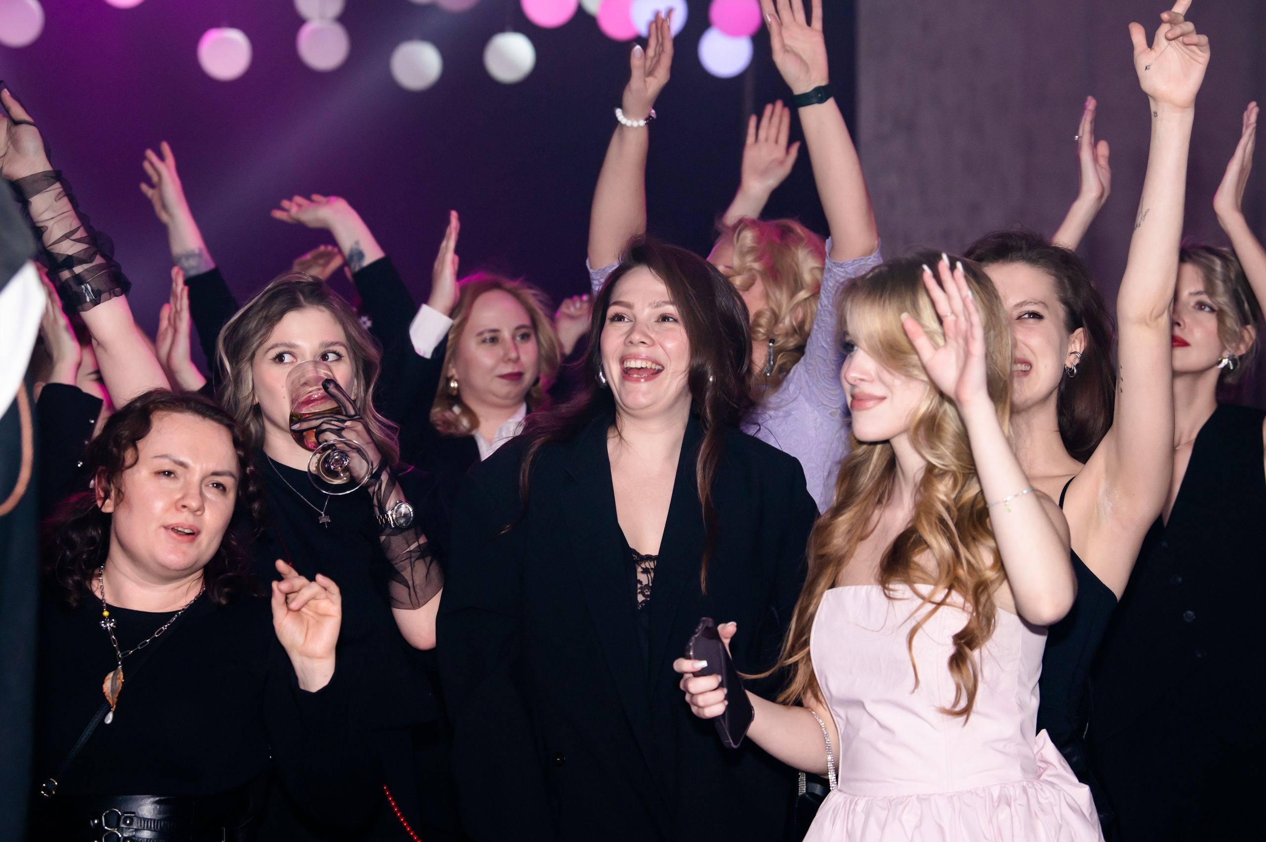 РЕПОРТАЖНАЯ СЪЕМКА. Репортажный и семейный фотограф в Тюмени Владислав Шадиков