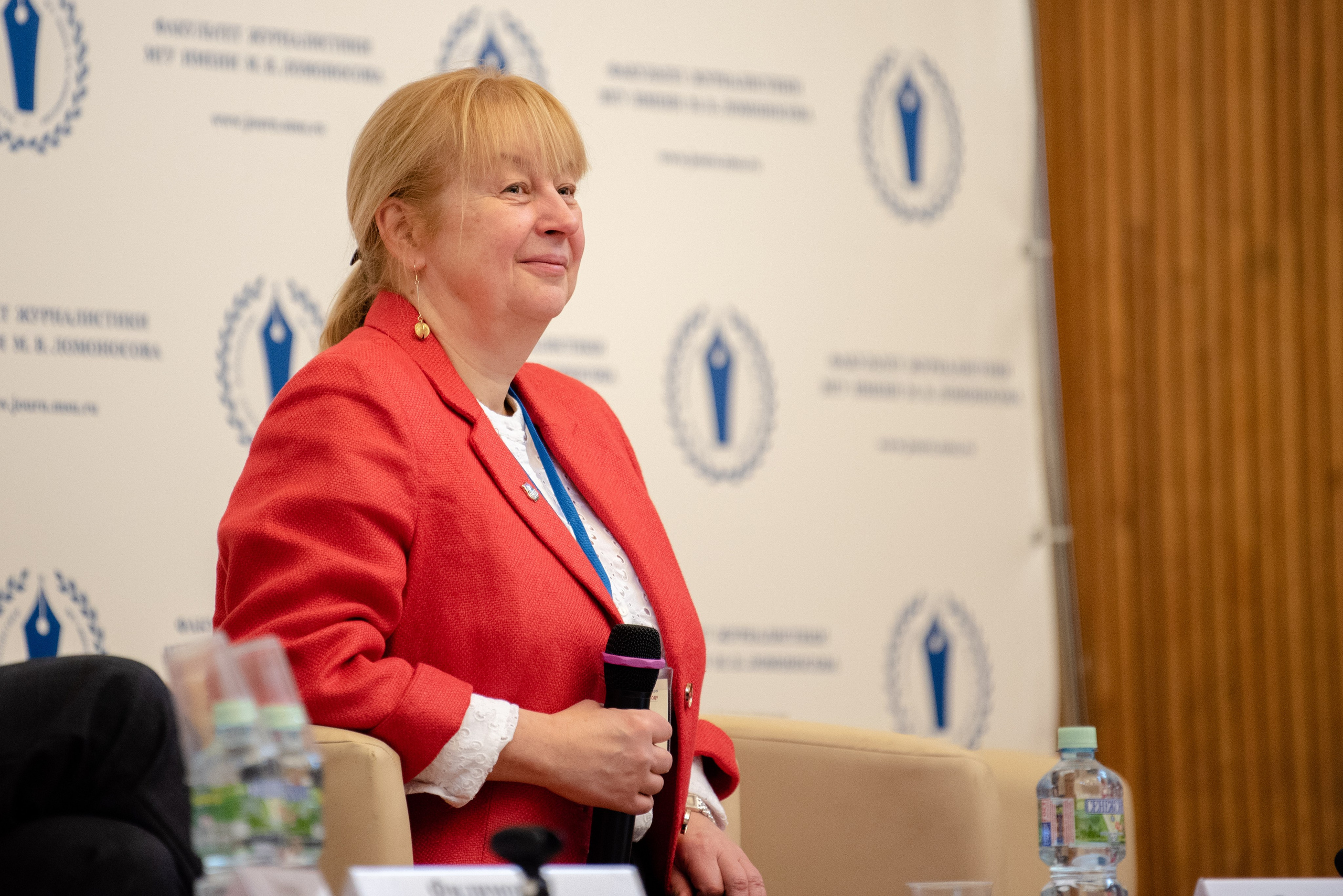 Международная конференция в МГУ. Фотограф в Москве Виктория Назаренко