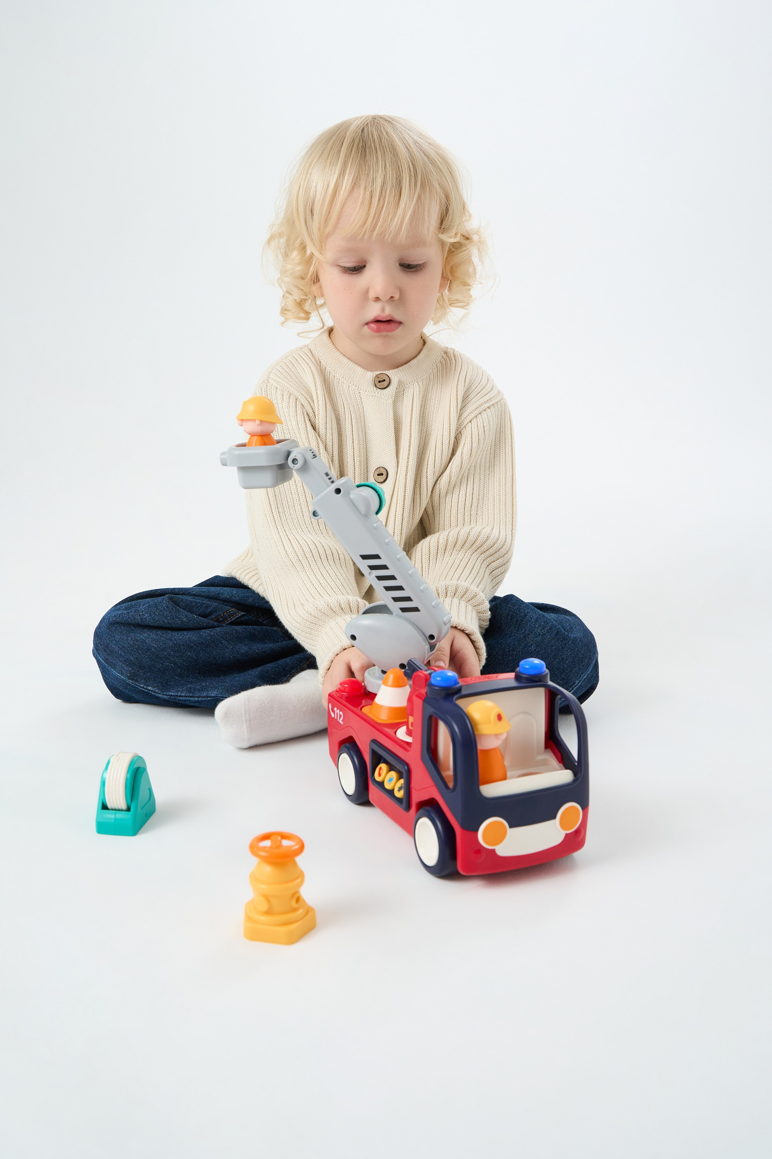 "Профессиональная детская фотосъемка для семейных портретов и воспоминаний""Высококачественная детская съемка новорожденных и малышей в студии""Рекламная детская фотосъемка для альбомов и подарков""Студийная детская съемка с креативными декорациями и позами""Коммерческая детская фотосъемка для маркетинга детских товаров""Фотография детской съемки с акцентом на эмоции и улыбки""Семейная детская съемка для портфолио и социальных сетей""Профессиональная детская фотосъемка с мягким освещением""Рекламные фото детской съемки для сайтов и брошюр""Высокоточная детская съемка для воспоминаний и презентаций""Детская фотосъемка высокого разрешения для семейных альбомов""Коммерческая детская съемка с фокусом на радость и развитие""Студийная фотосъемка детской съемки для брендов и маркетинга""Фотографии детской съемки для подарков и увеличения клиентов""Профессиональная детская съемка для каталогов и семейных историй" "Профессиональная каталожная фотосъемка товаров для e-commerce и интернет-магазинов""Высококачественная каталожная съемка одежды и аксессуаров с белым фоном""Рекламная каталожная фотосъемка для маркетинга продуктов и брендов""Студийная каталожная съемка с детальной проработкой текстур и материалов""Коммерческая каталожная фотосъемка для каталогов и онлайн-платформ""Фотография каталожной съемки с акцентом на дизайн и презентацию товаров""Предметная каталожная съемка для увеличения продаж в e-commerce""Профессиональная каталожная фотосъемка с использованием студийного освещения""Рекламные фото каталожной съемки для сайтов и социальных сетей""Высокоточная каталожная съемка товаров для презентаций и брошюр""Каталожная фотосъемка высокого разрешения для онлайн-магазинов""Коммерческая каталожная съемка с фокусом на качество и детализацию""Студийная каталожная фотосъемка для брендов и ритейла""Фотографии каталожной съемки для маркетинговых кампаний""Профессиональная каталожная съемка для каталогов и увеличения конверсии"