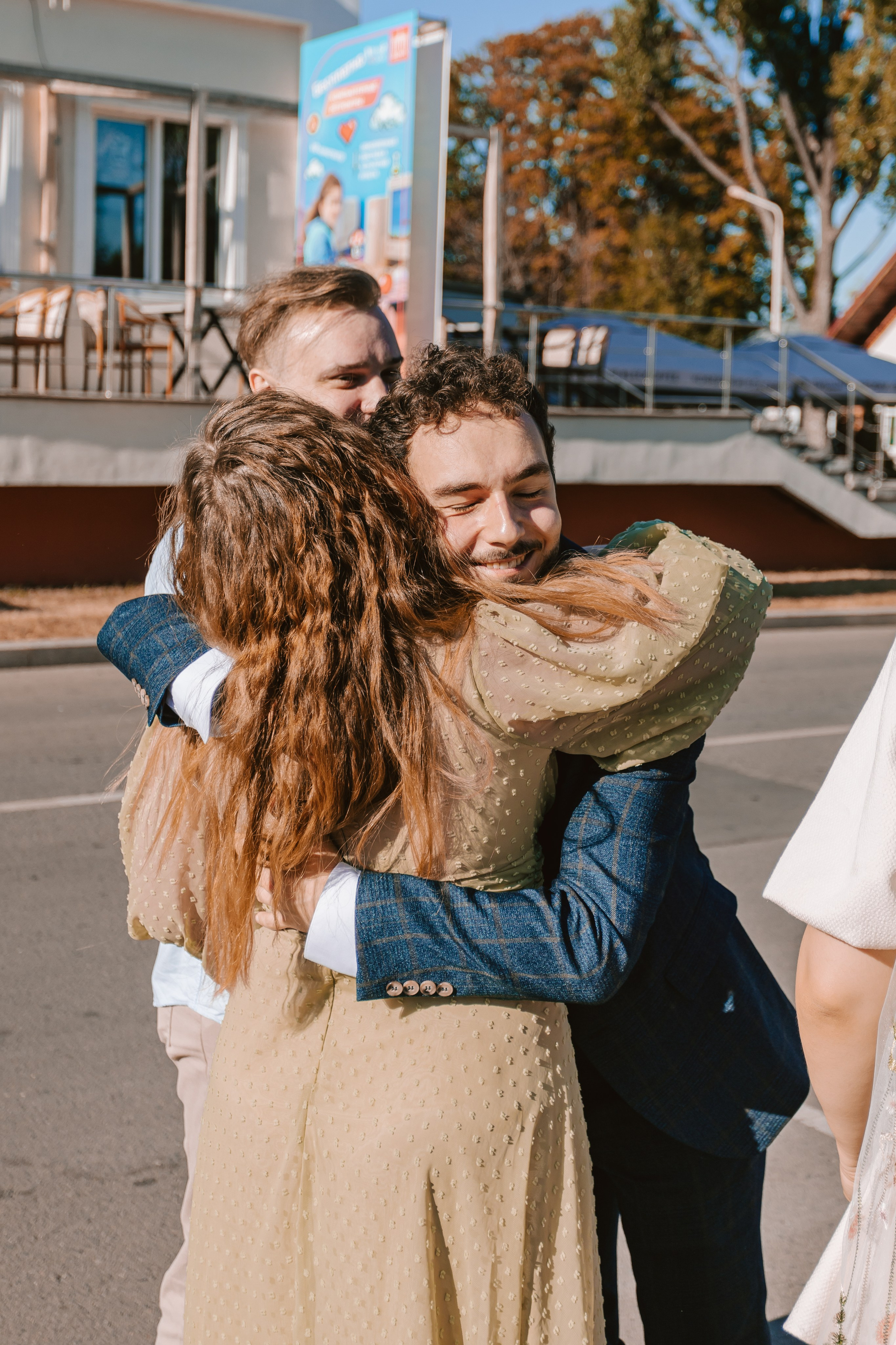 ЛЮБОВЬ В ЗОЛОТЕ