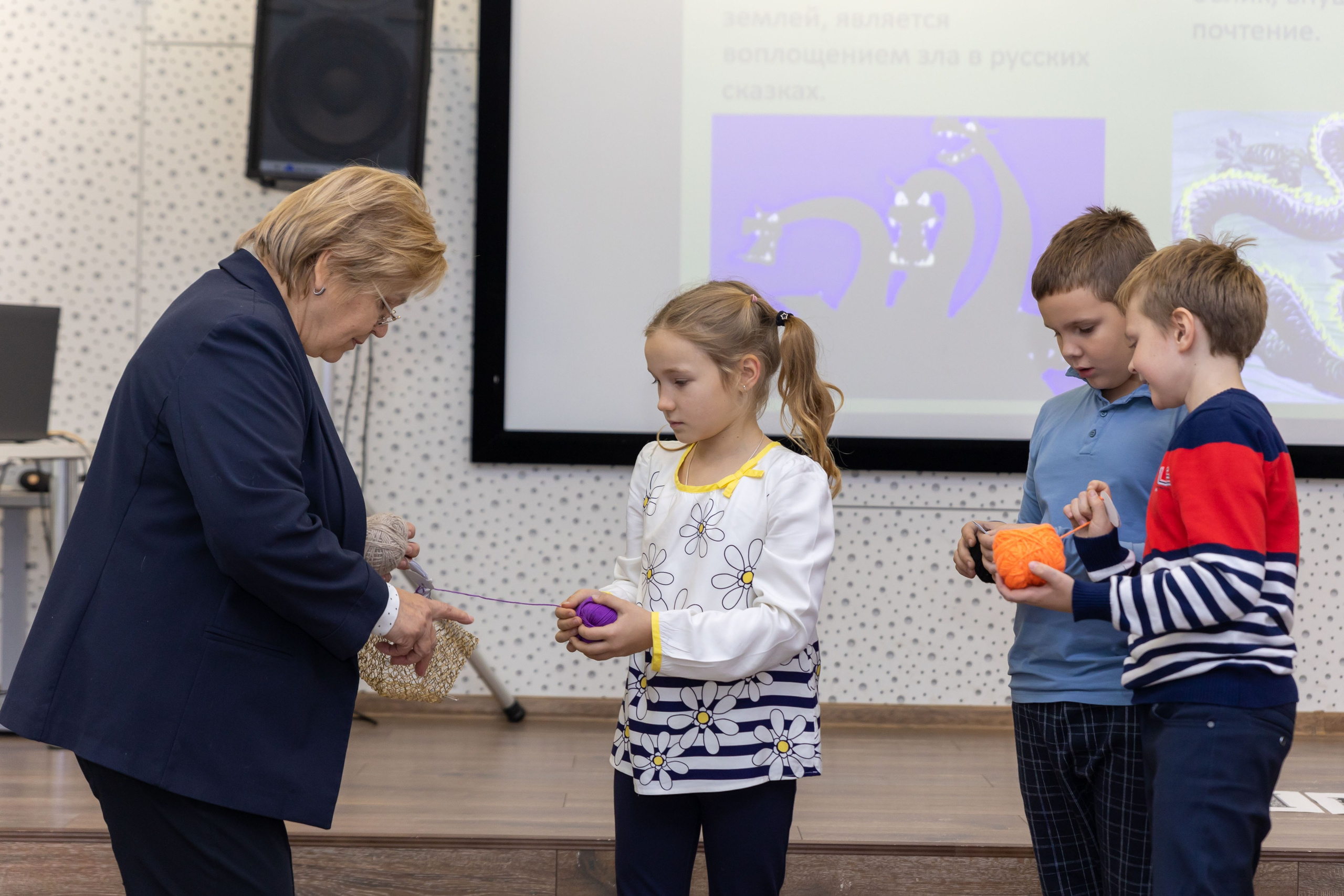 Экскурсии с классом. Школьный и детсадовский фотограф Москва. Детский фотограф