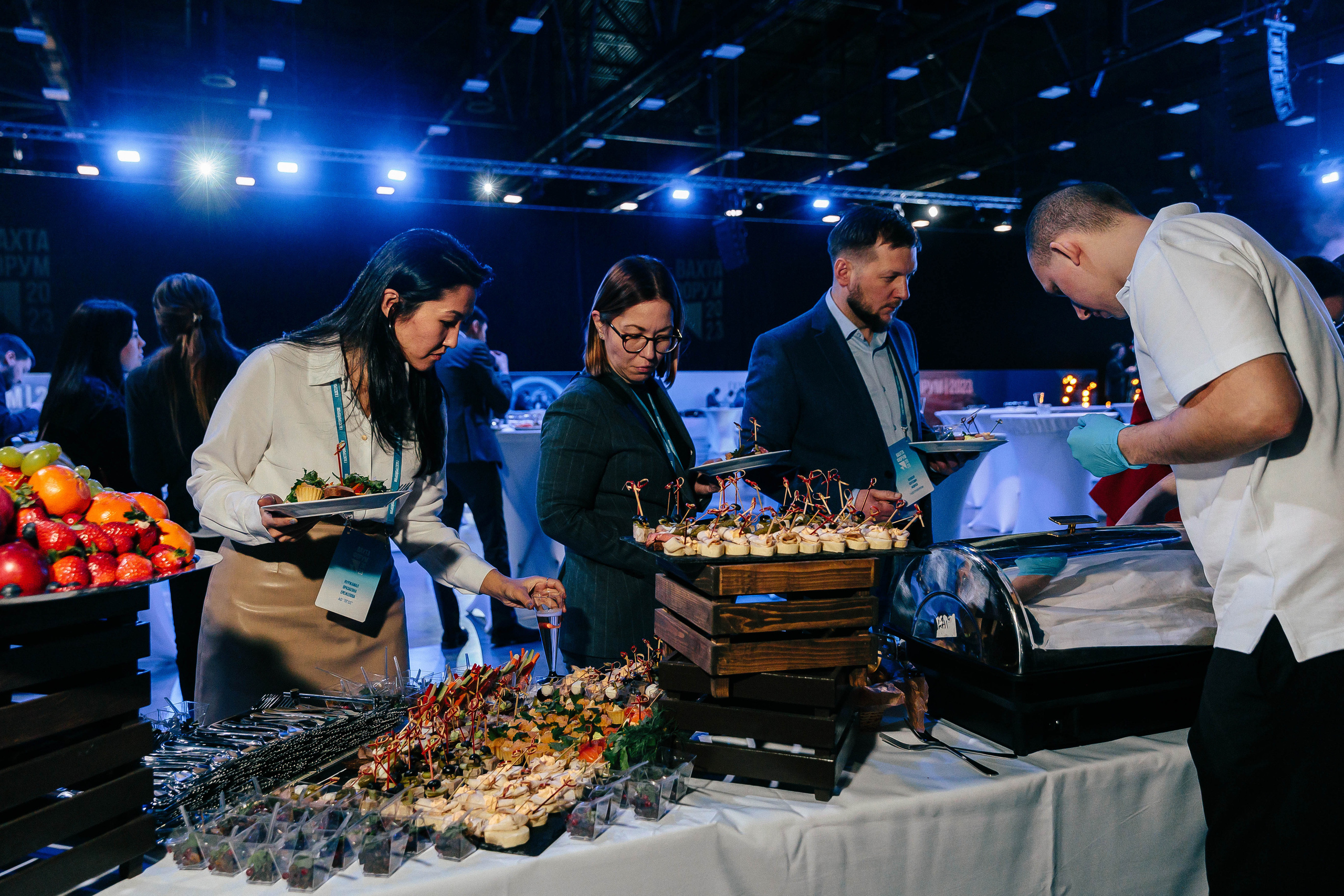 Фотограф на корпоратив, мероприятие в Петербурге. Репортажная фотосъемка праздников и мероприятий в Санкт-Петербурге