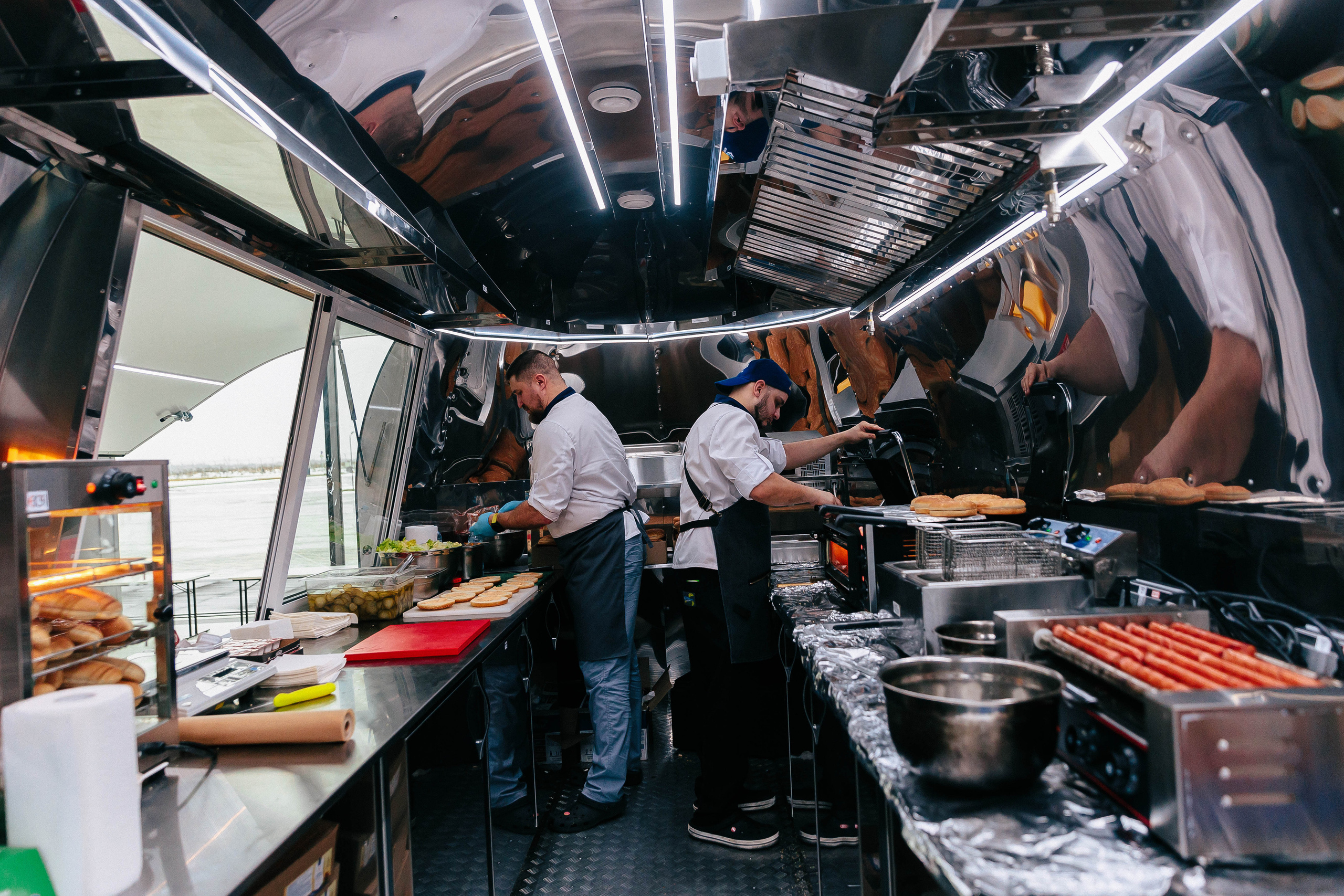 Фотограф на корпоратив, мероприятие в Петербурге. Репортажная фотосъемка праздников и мероприятий в Санкт-Петербурге