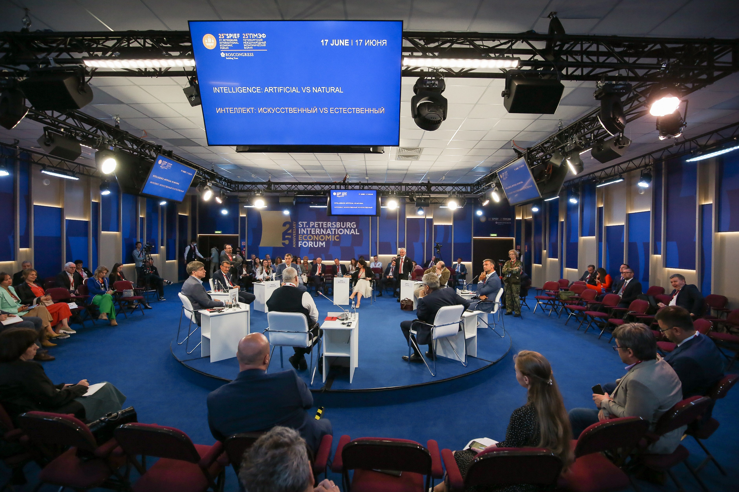 Репортаж. Архитектурный и репортажный фотограф Александронок Алексей