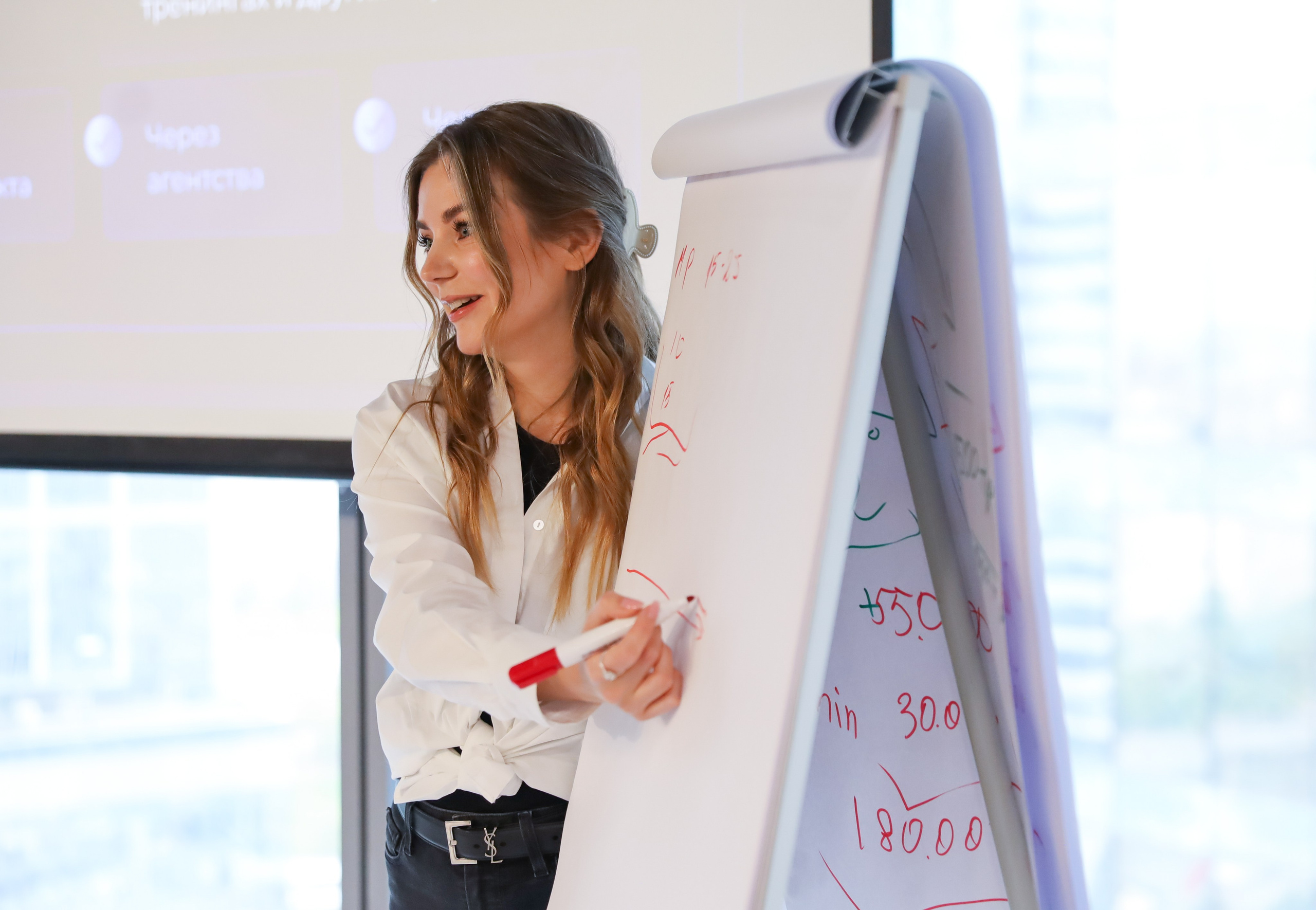 КОНФЕРЕНЦИЯ ВЫПУСКНИКОВ ШКОЛЫ ПРОДЮСИРОВАНИЯ АННЫ НОВИКОВОЙ. Фотограф мероприятий Ирина Каширина