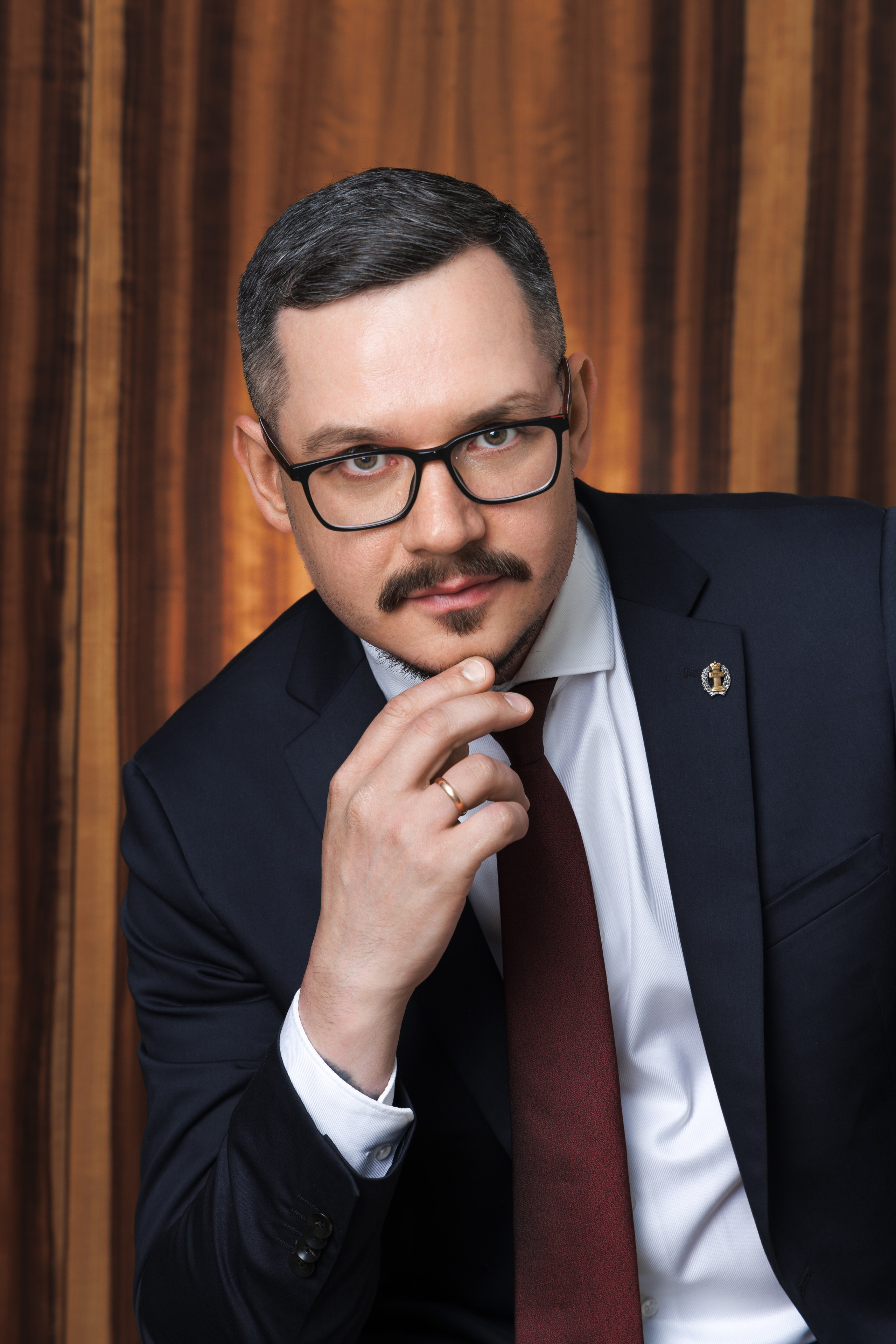 3 Типа Деловых Портретов: Для Соцсетей, Работы и Публикаций