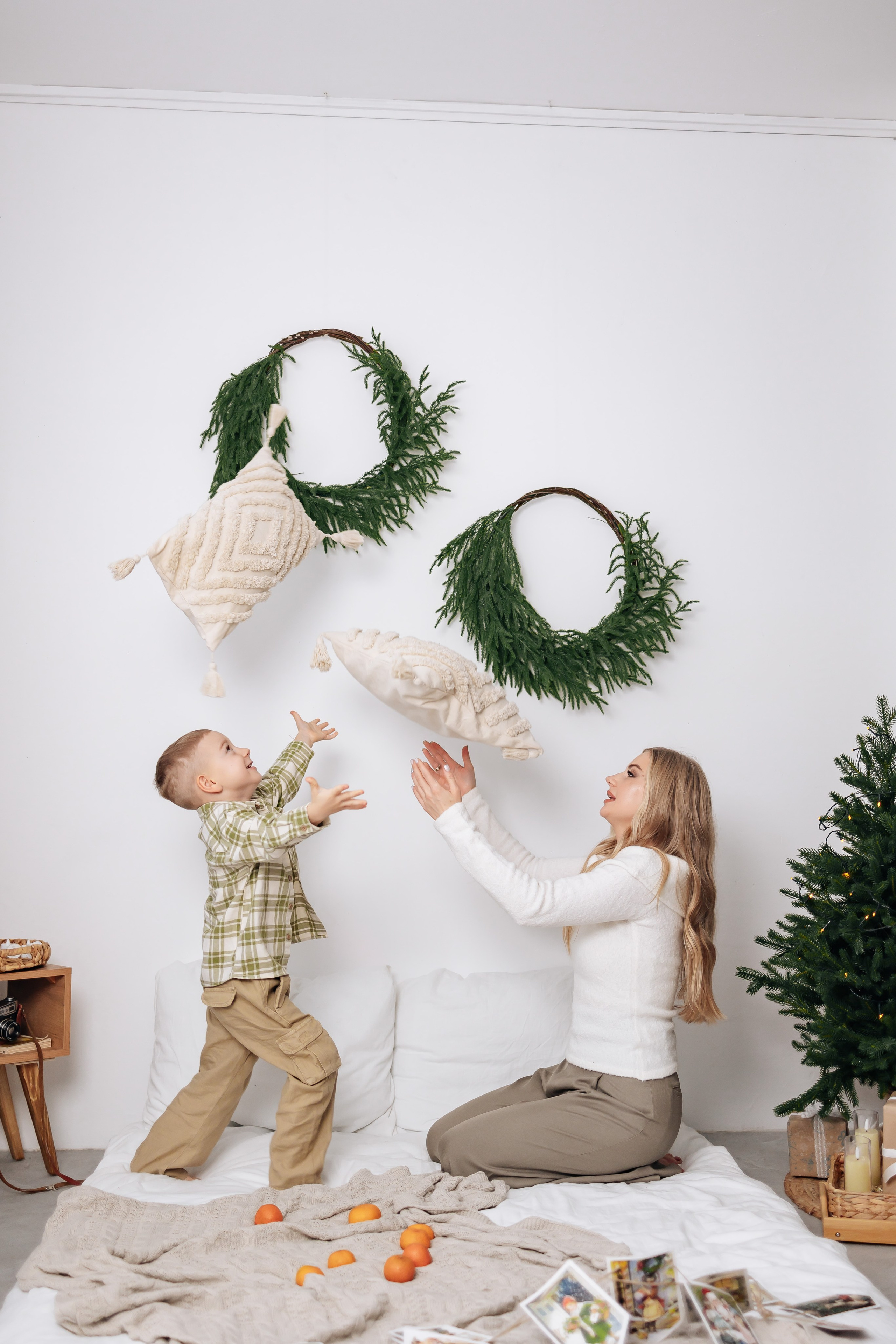 Семья в студии. Фотограф Алена Малинина в Санкт-Петербурге Пушкин Питер СПб Семейные и детские фотосессии