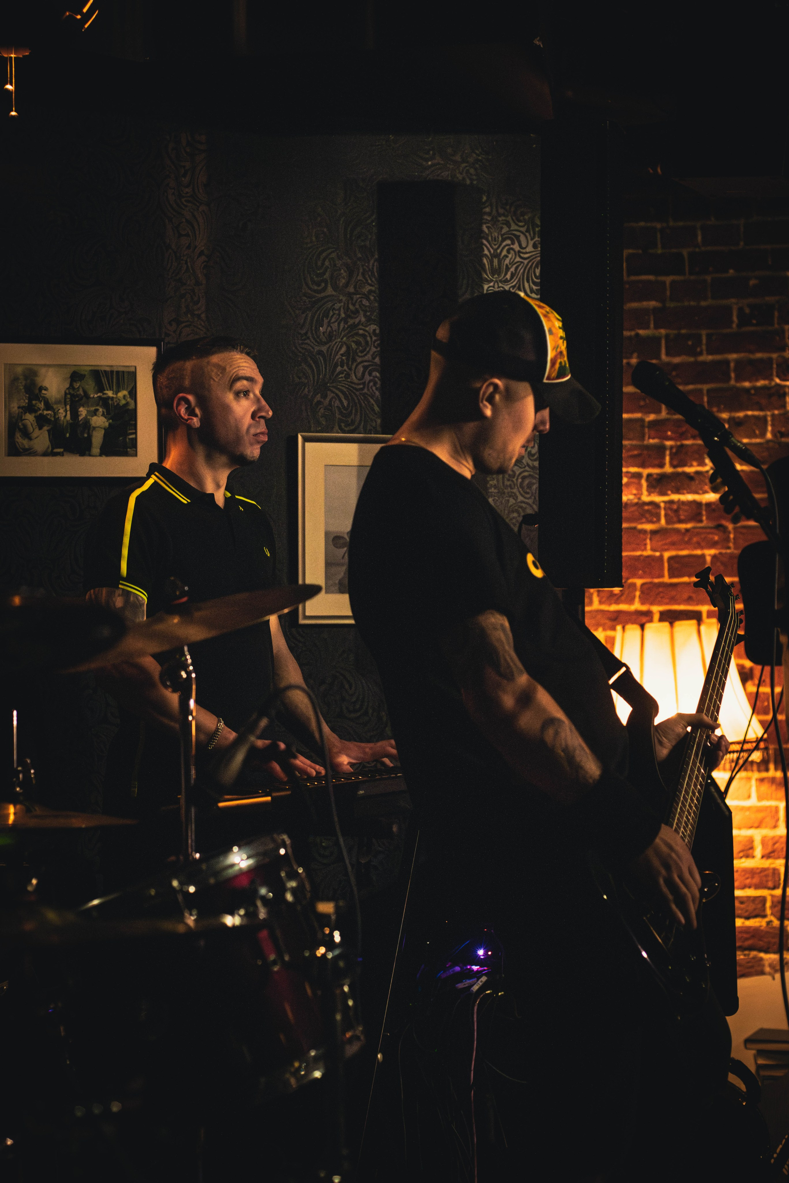 5ИМЁН (12 октября 2024 года, Егорьевск, бар Синий Банан). Фотограф Светлана Блинова, Москва и Московская область