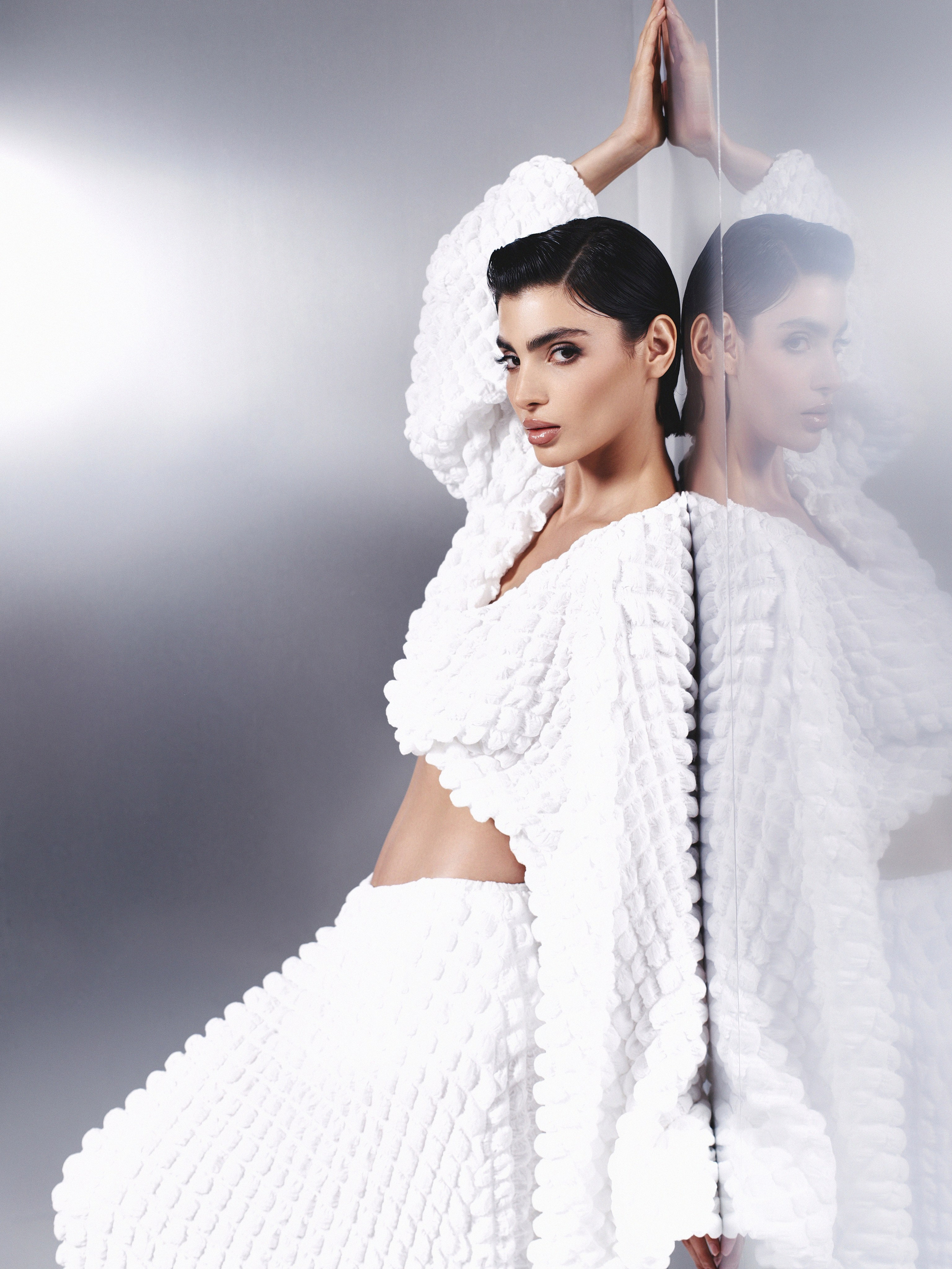 Miruna. NOIZOMAX Художественный фотограф в Дубай