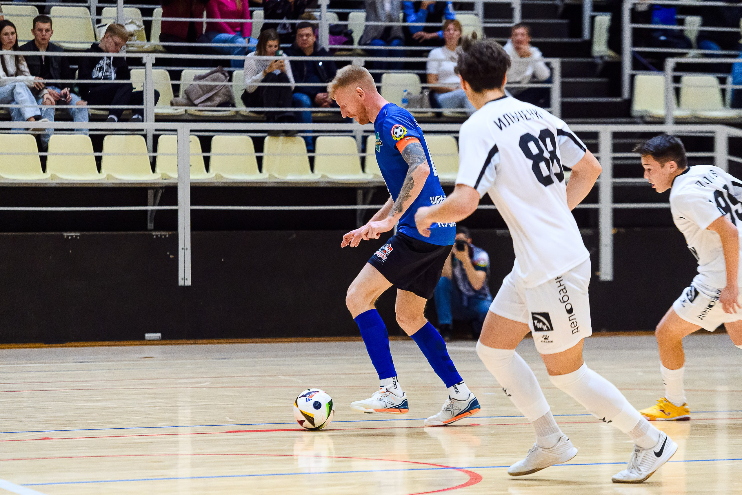 Высшая лига по футзалу — Сезон 2024-2025 — 2ой тур. Репортажный фотограф в Кемерово