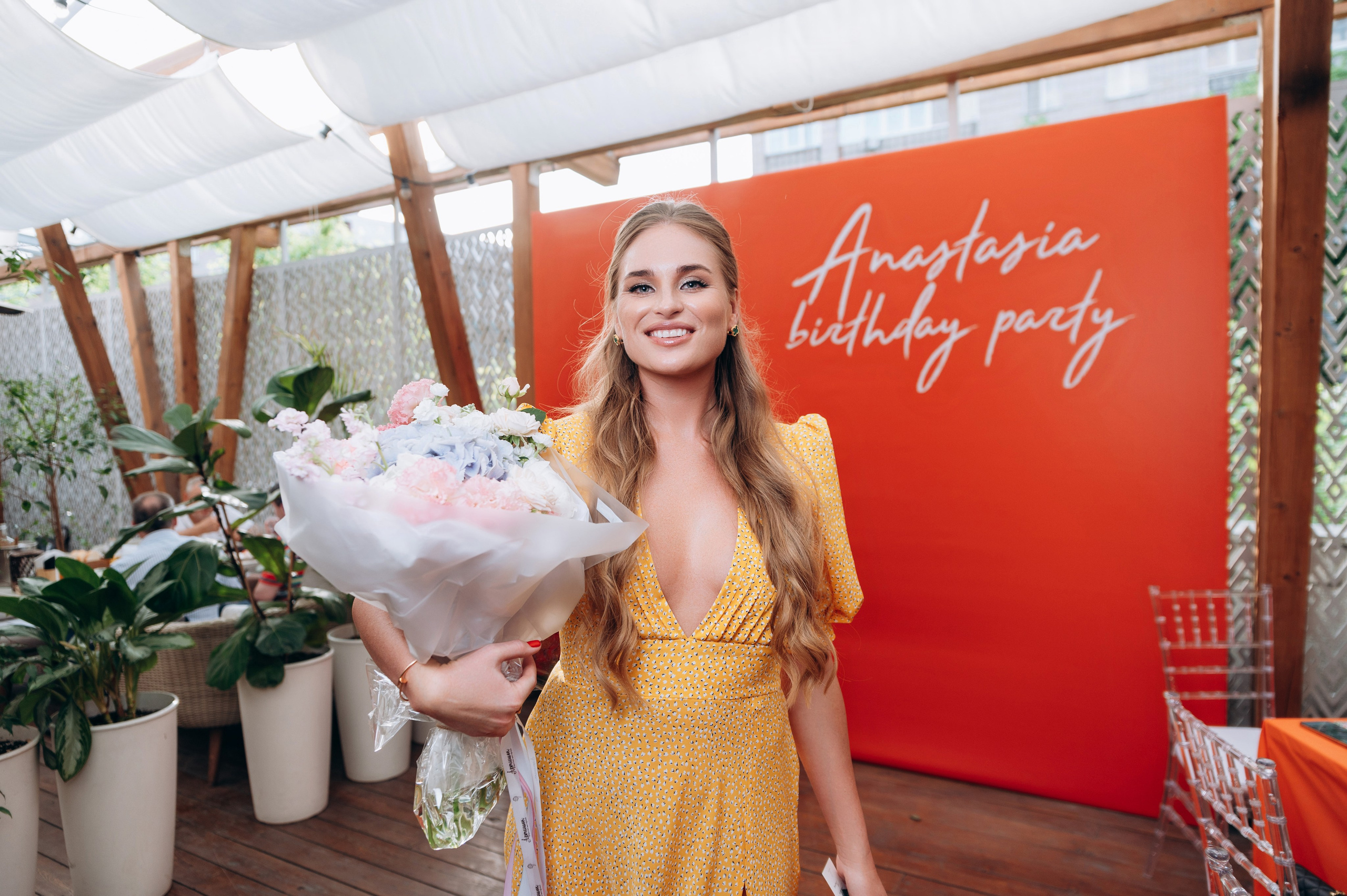 День рождения, ресторан. Фотограф в Новосибирске