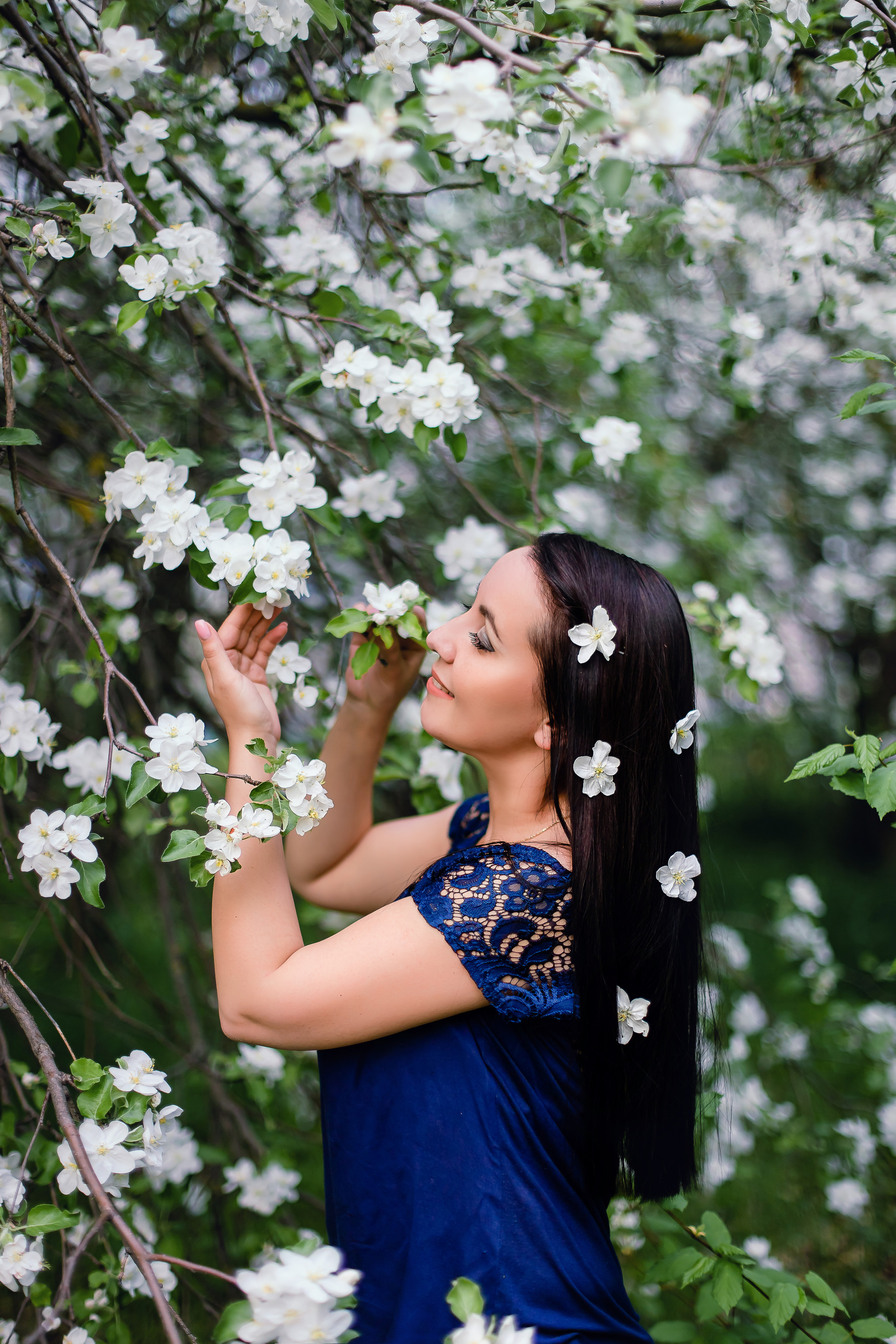 Цветущий сад. Семейный и свадебный фотограф в Чебоксарах и Новочебоксарске Ирина Юрь