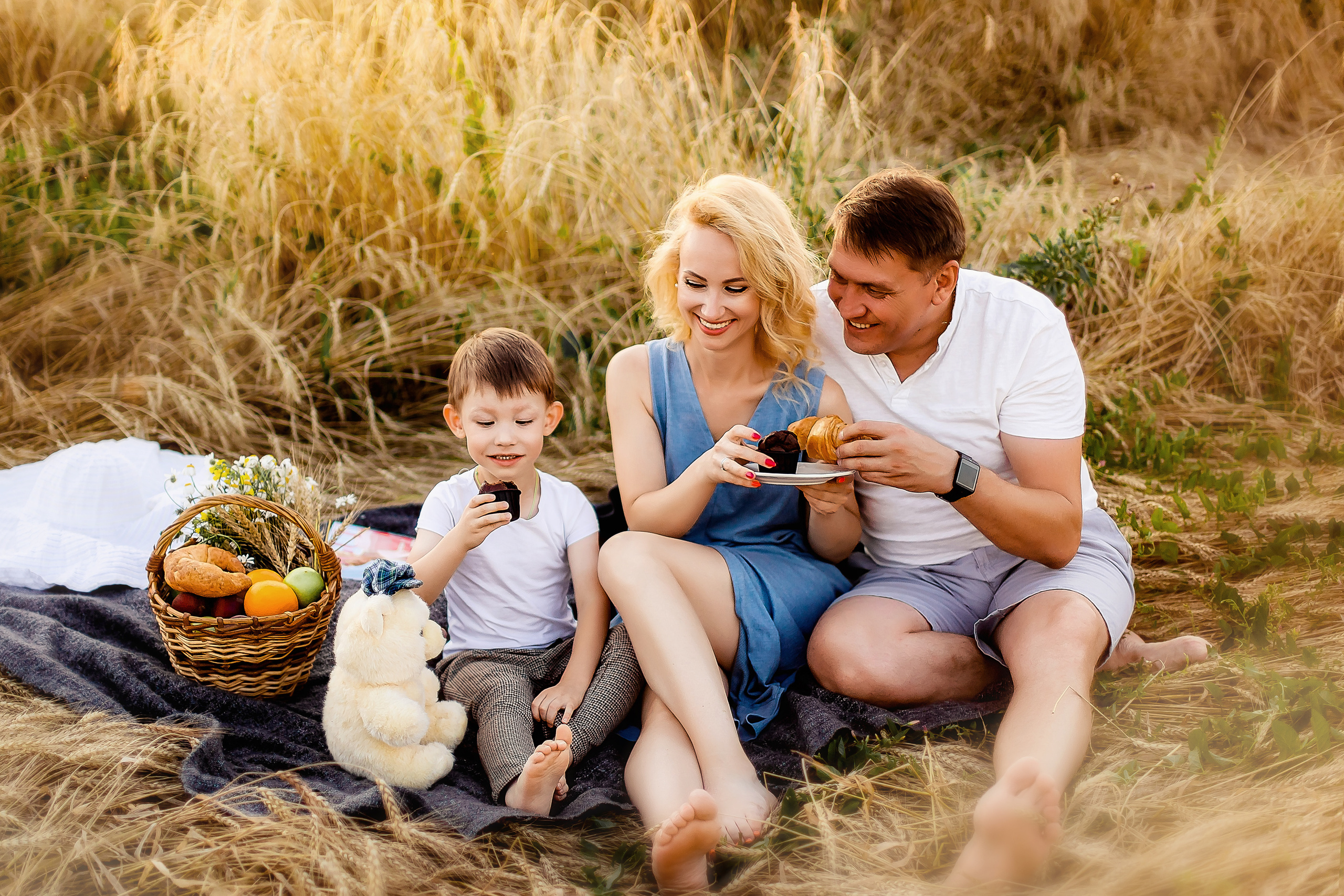 Пшеничные поля. Семейный и свадебный фотограф в Чебоксарах и Новочебоксарске Ирина Юрь