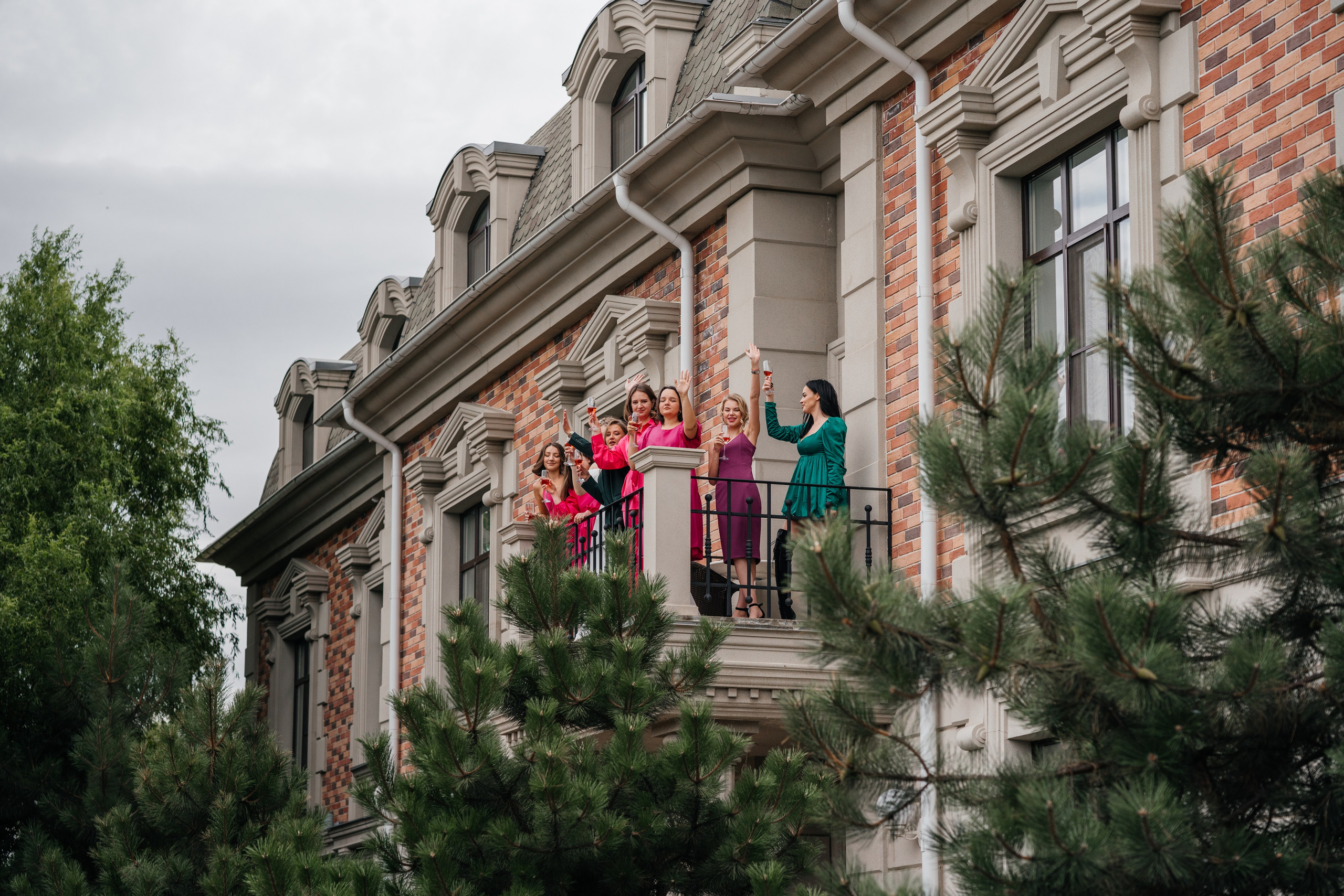 Свадебный день Максим и Вита. Графский Парк. Свадебный и семейный фотограф Надежда Соловьева