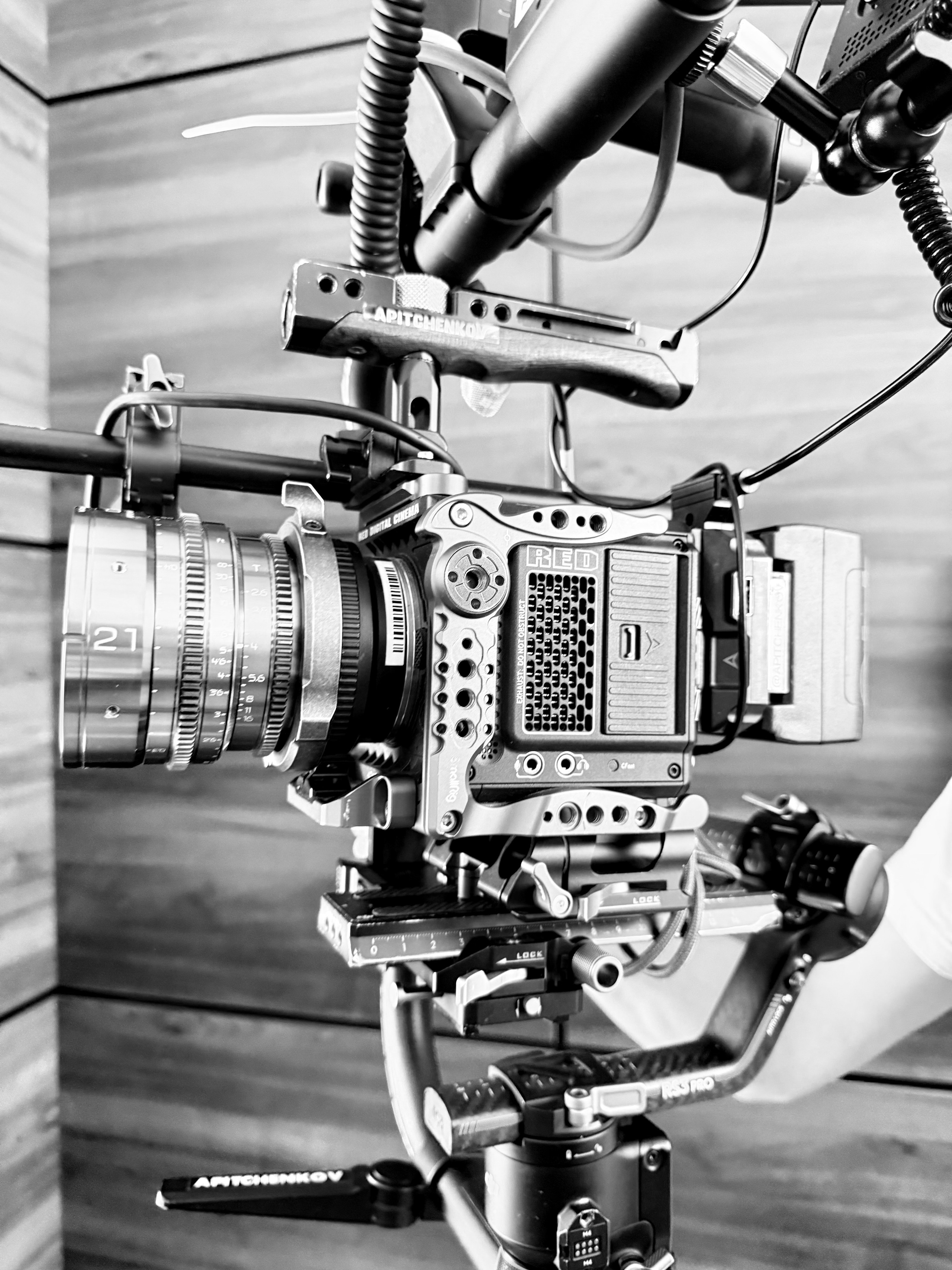 BACKSTAGE GALLERY. «MAK FLAME»