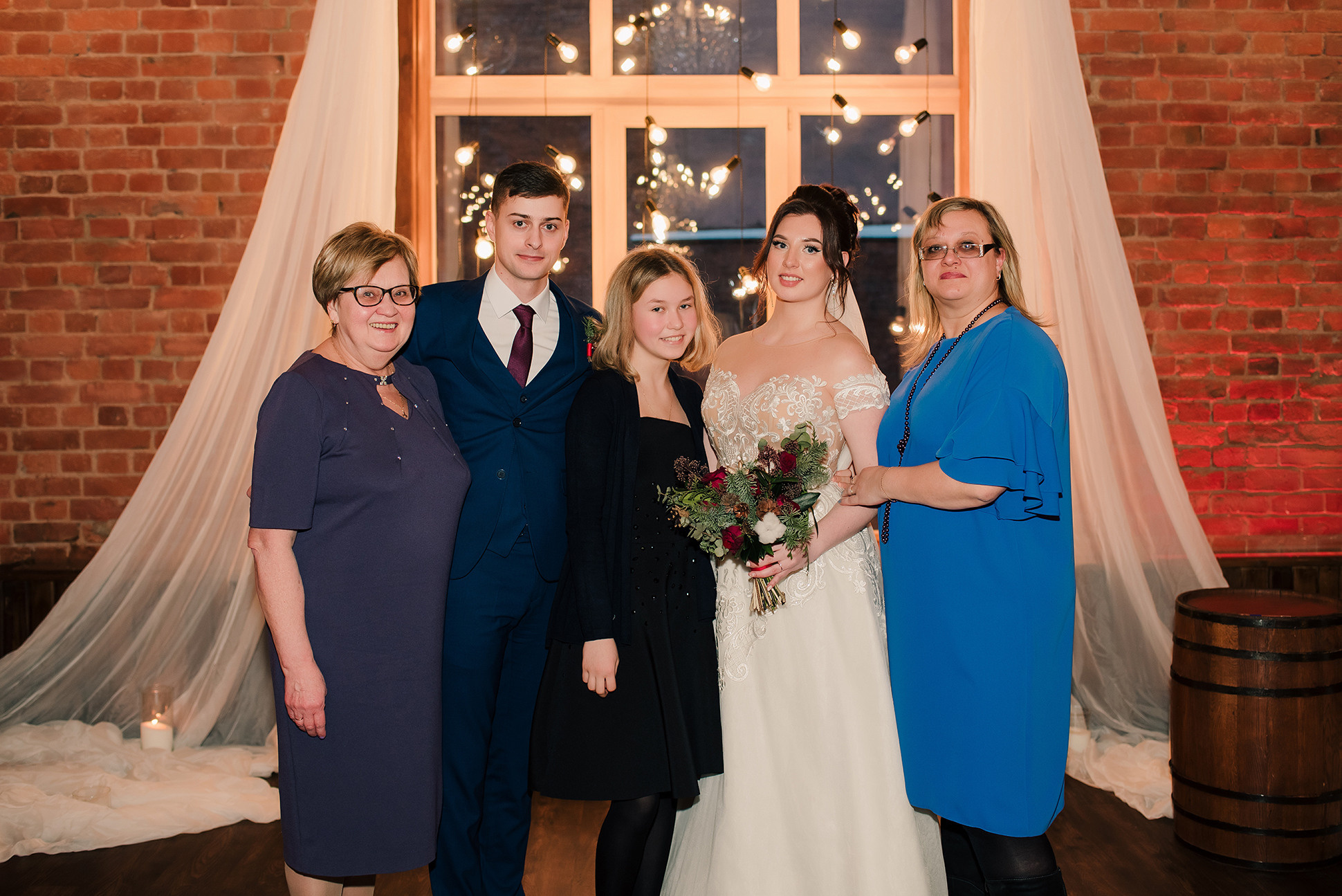 Саша и Леша. Вокзал для двоих. Семейный и Свадебный фотограф. Санкт-Петербург. Пушкин