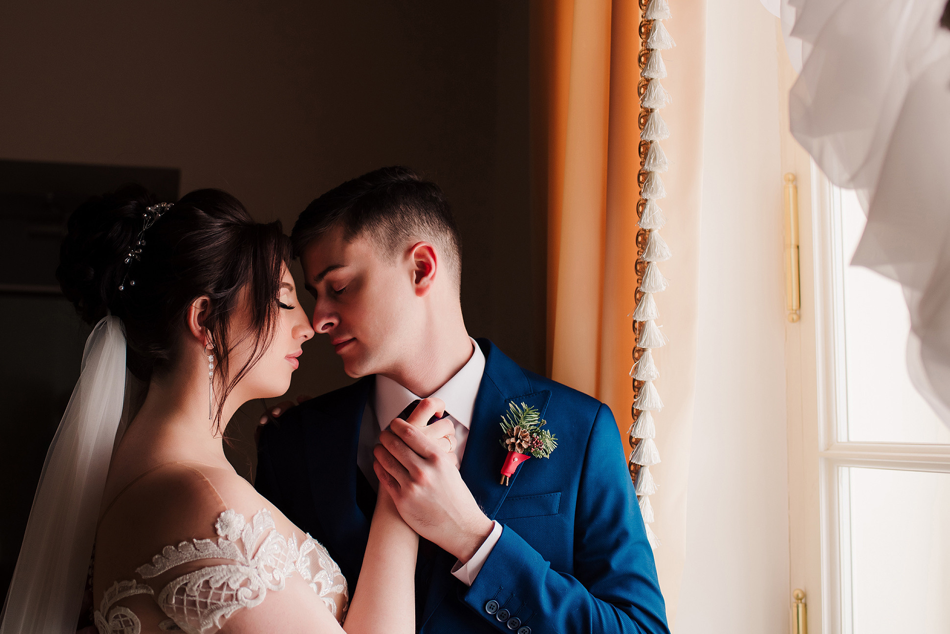 Саша и Леша. Вокзал для двоих. Семейный и Свадебный фотограф. Санкт-Петербург. Пушкин