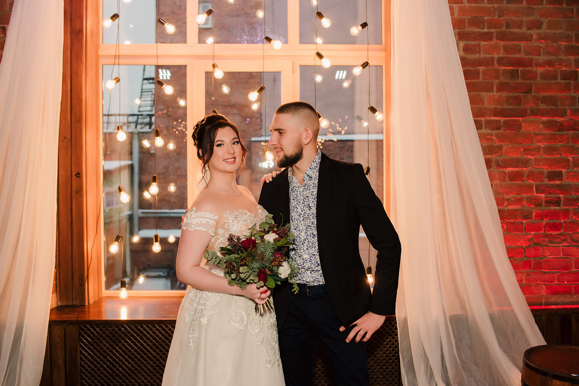 Саша и Леша. Вокзал для двоих. Семейный и Свадебный фотограф. Санкт-Петербург. Пушкин