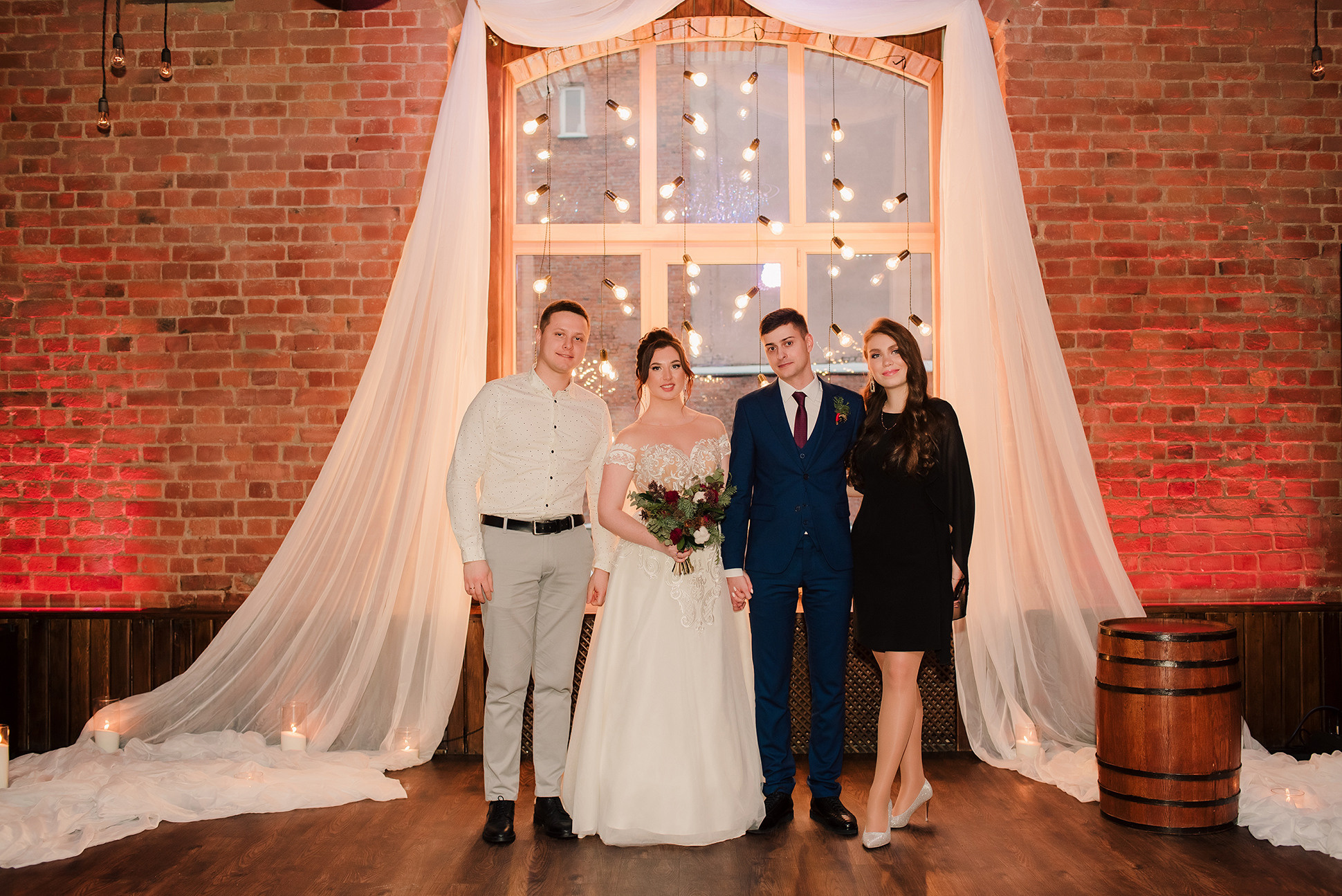 Саша и Леша. Вокзал для двоих. Семейный и Свадебный фотограф. Санкт-Петербург. Пушкин