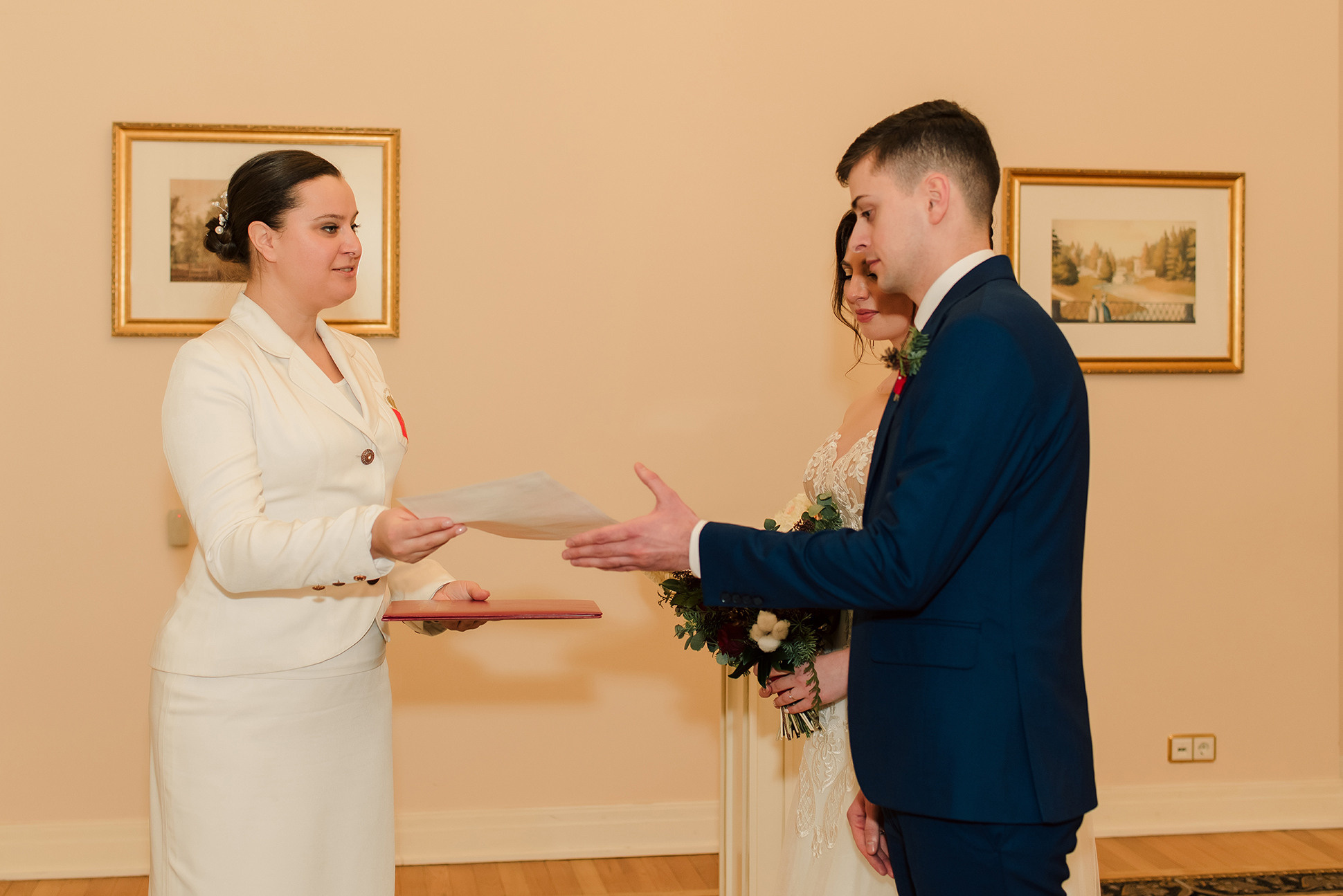 Саша и Леша. Вокзал для двоих. Семейный и Свадебный фотограф. Санкт-Петербург. Пушкин