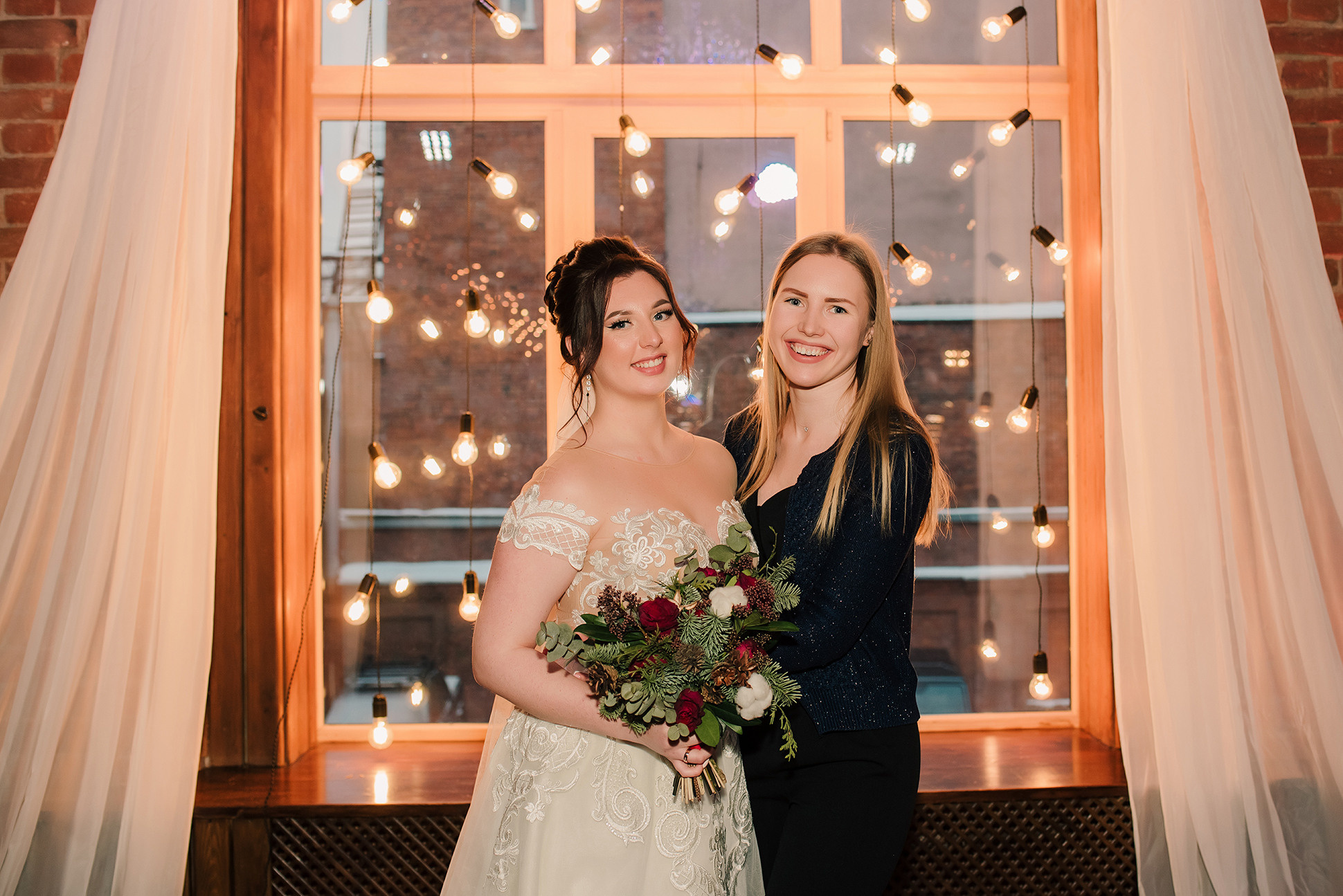 Саша и Леша. Вокзал для двоих. Семейный и Свадебный фотограф. Санкт-Петербург. Пушкин