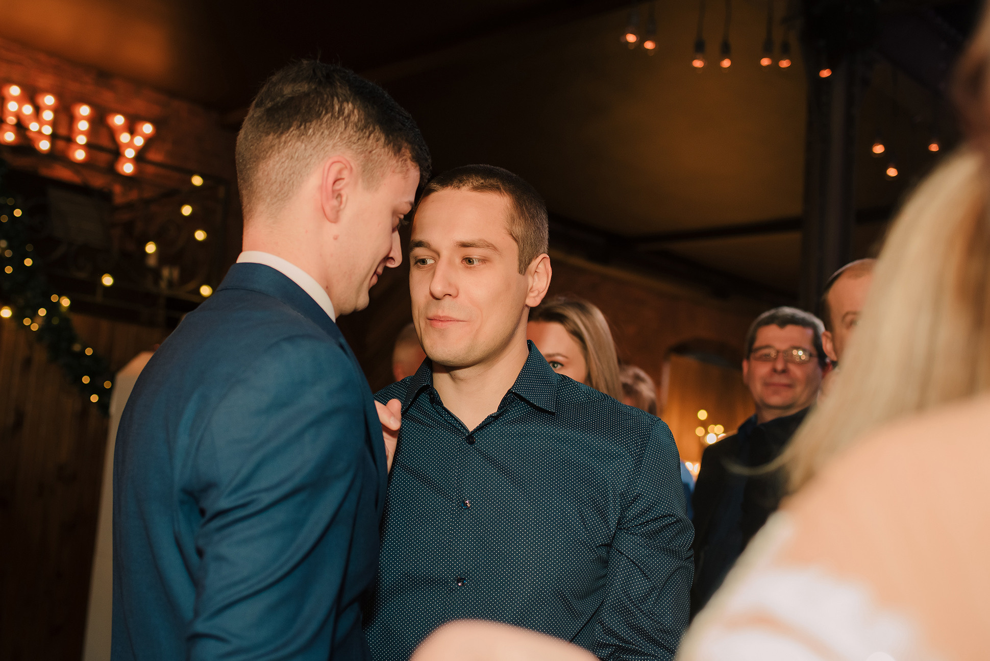 Саша и Леша. Вокзал для двоих. Семейный и Свадебный фотограф. Санкт-Петербург. Пушкин