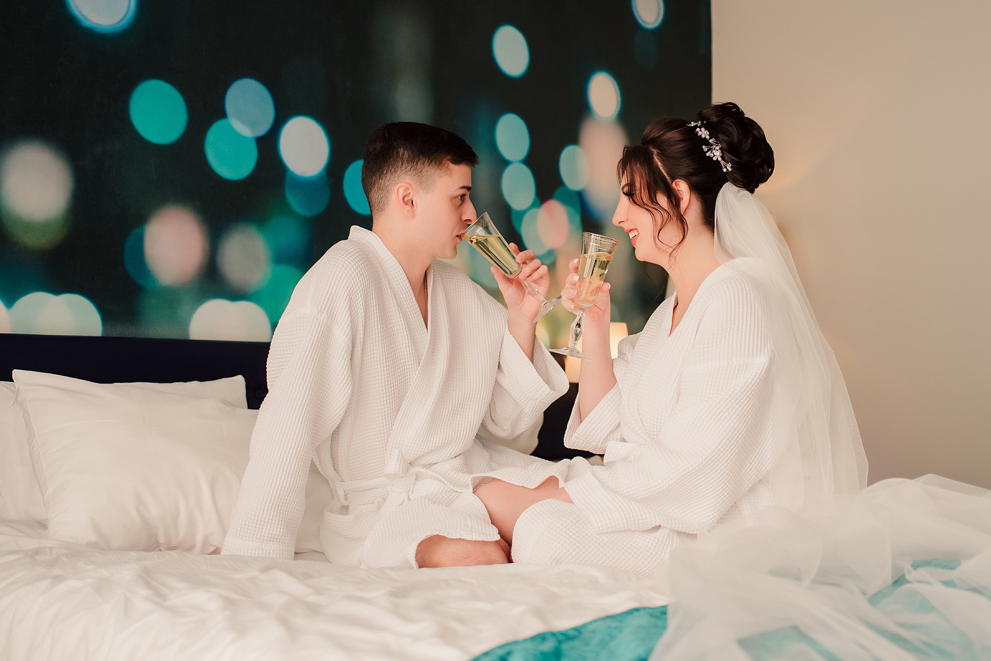 Саша и Леша. Вокзал для двоих. Семейный и Свадебный фотограф. Санкт-Петербург. Пушкин