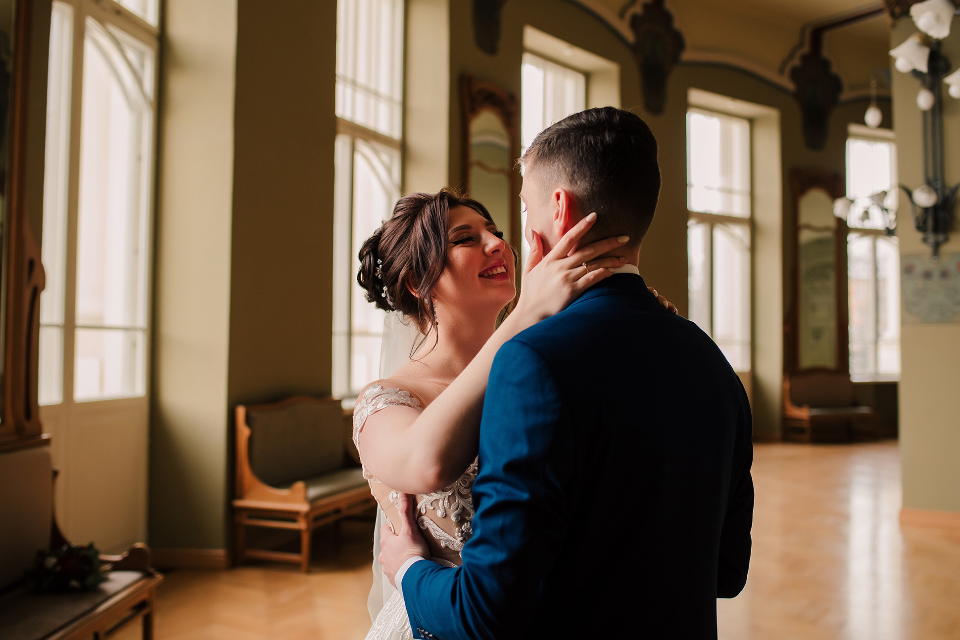 Саша и Леша. Вокзал для двоих. Семейный и Свадебный фотограф. Санкт-Петербург. Пушкин