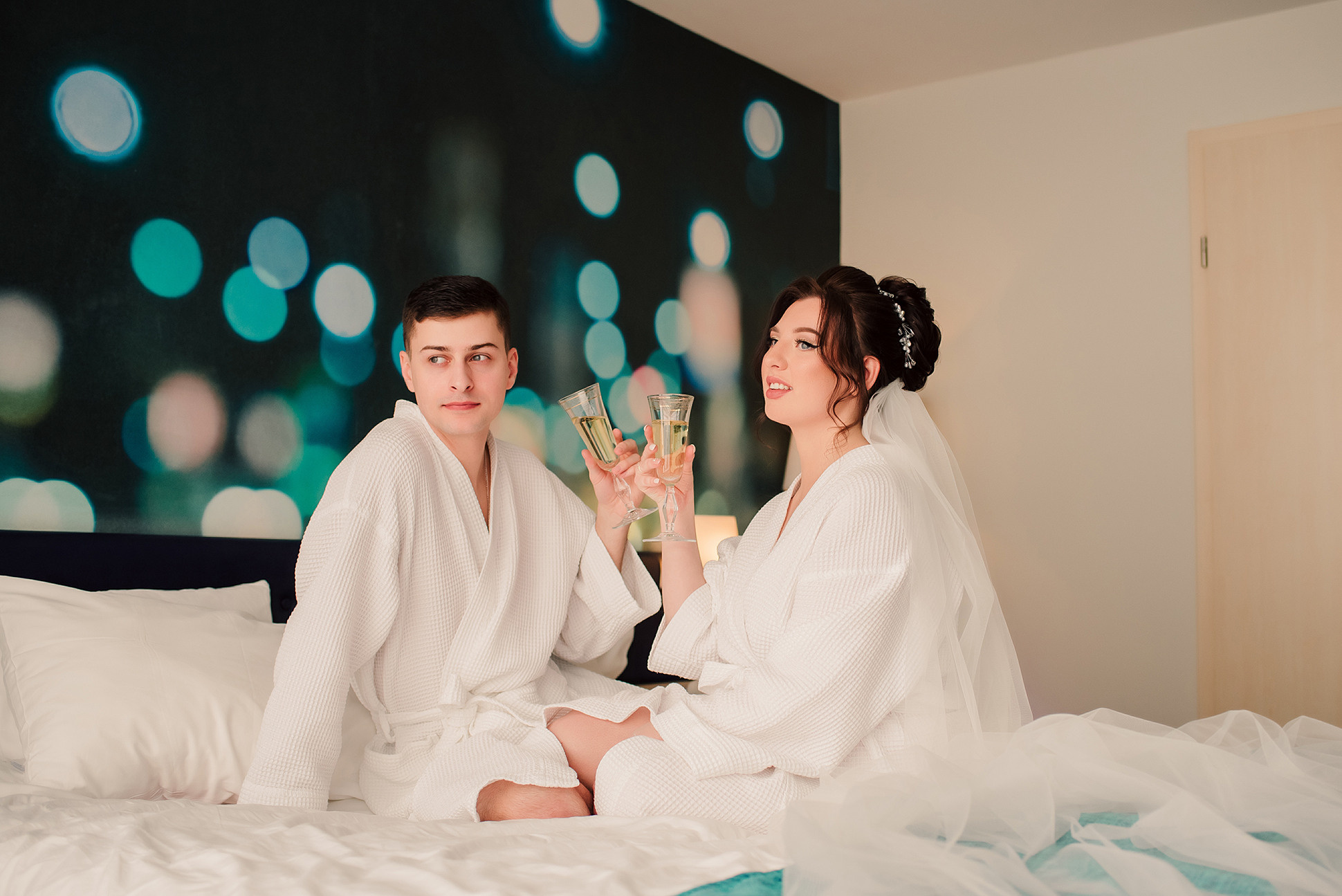 Саша и Леша. Вокзал для двоих. Семейный и Свадебный фотограф. Санкт-Петербург. Пушкин