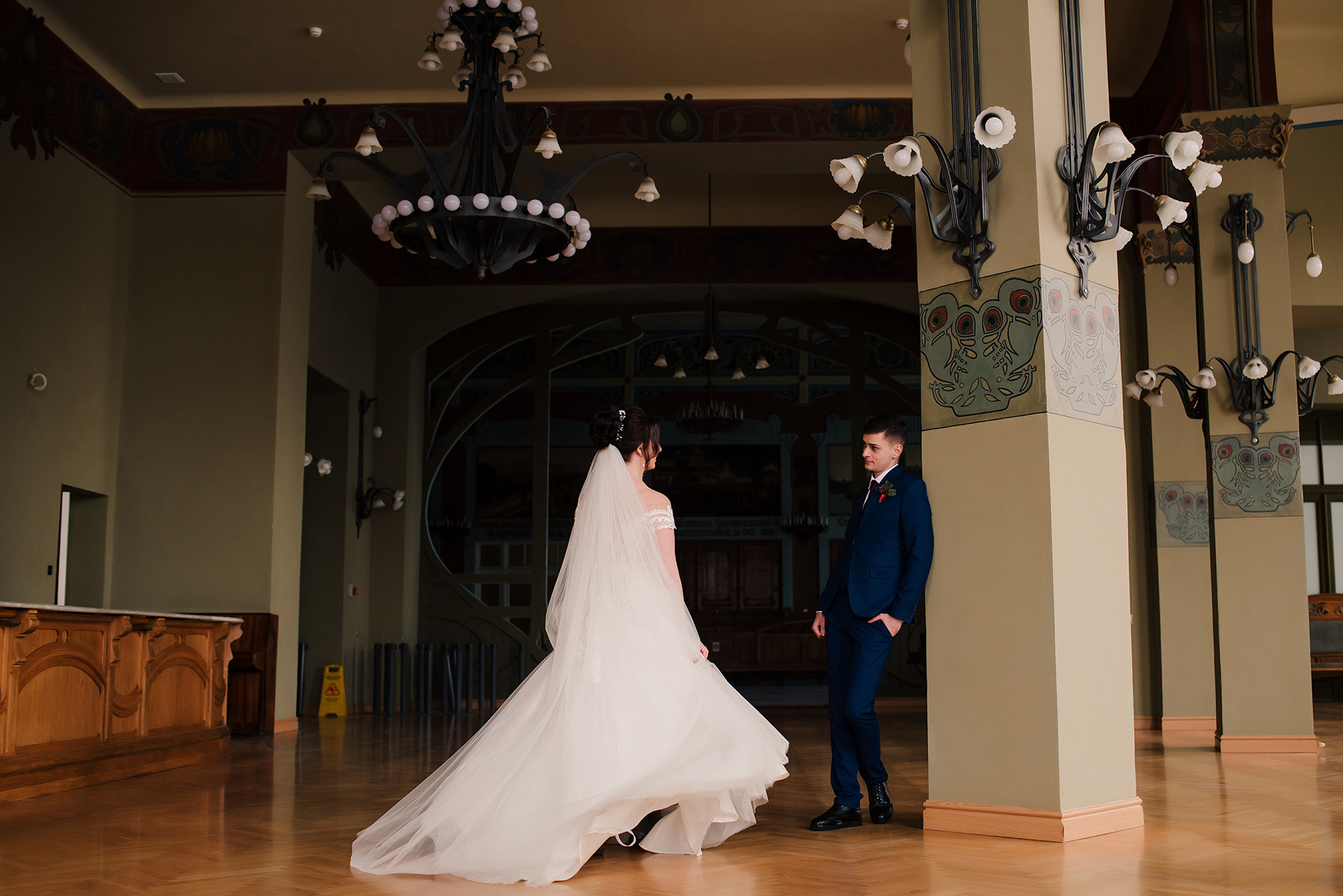 Саша и Леша. Вокзал для двоих. Семейный и Свадебный фотограф. Санкт-Петербург. Пушкин