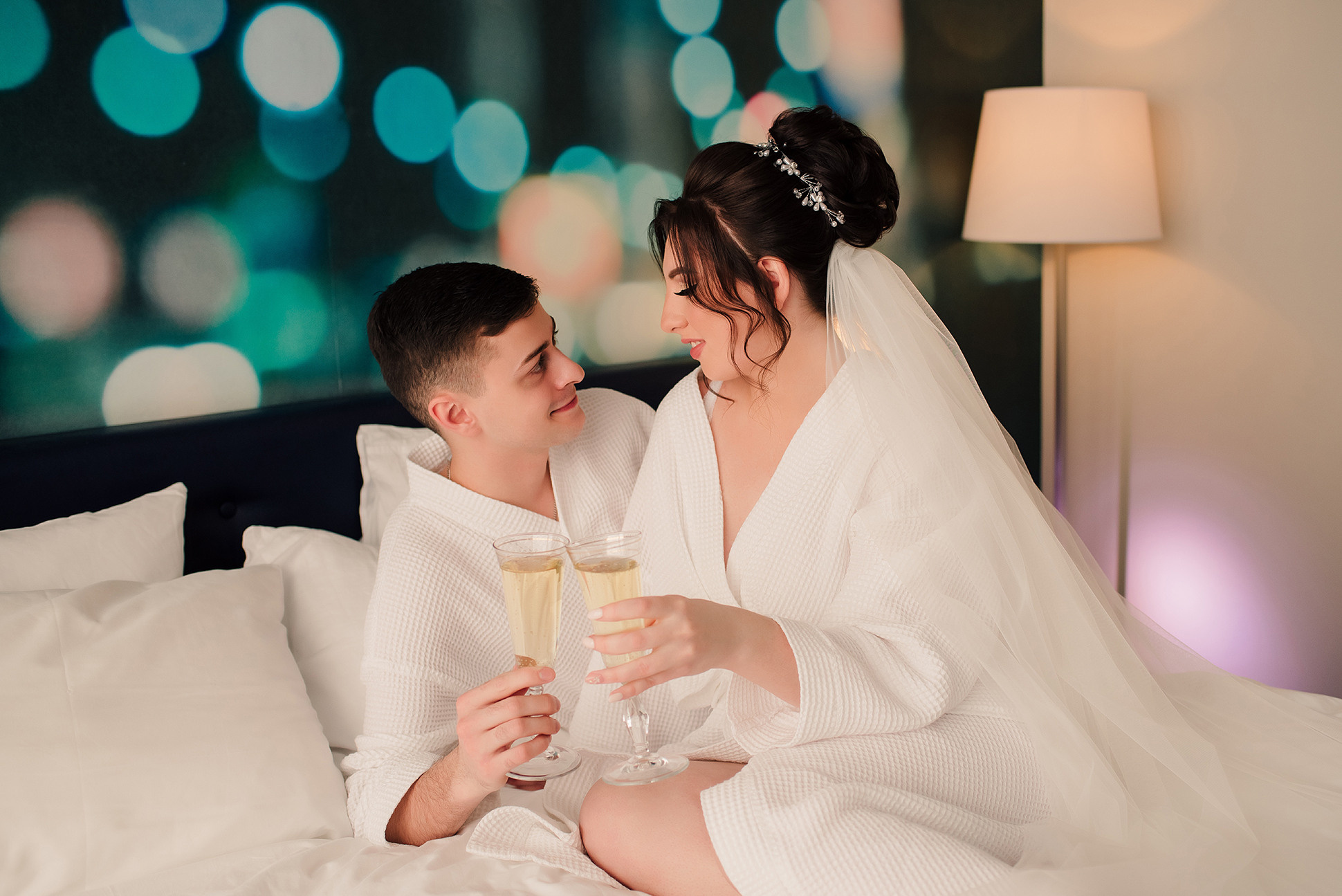 Саша и Леша. Вокзал для двоих. Семейный и Свадебный фотограф. Санкт-Петербург. Пушкин