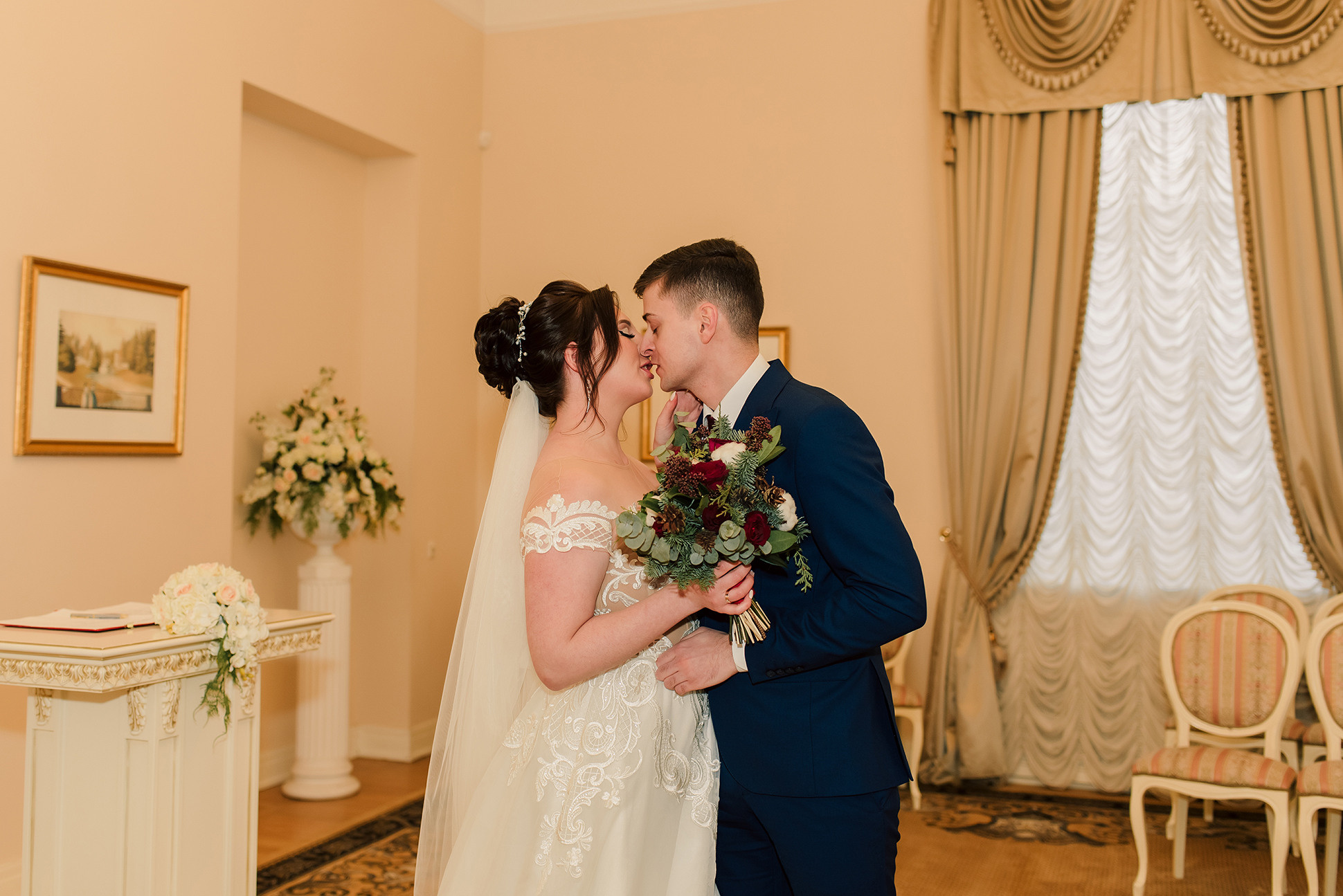 Саша и Леша. Вокзал для двоих. Семейный и Свадебный фотограф. Санкт-Петербург. Пушкин