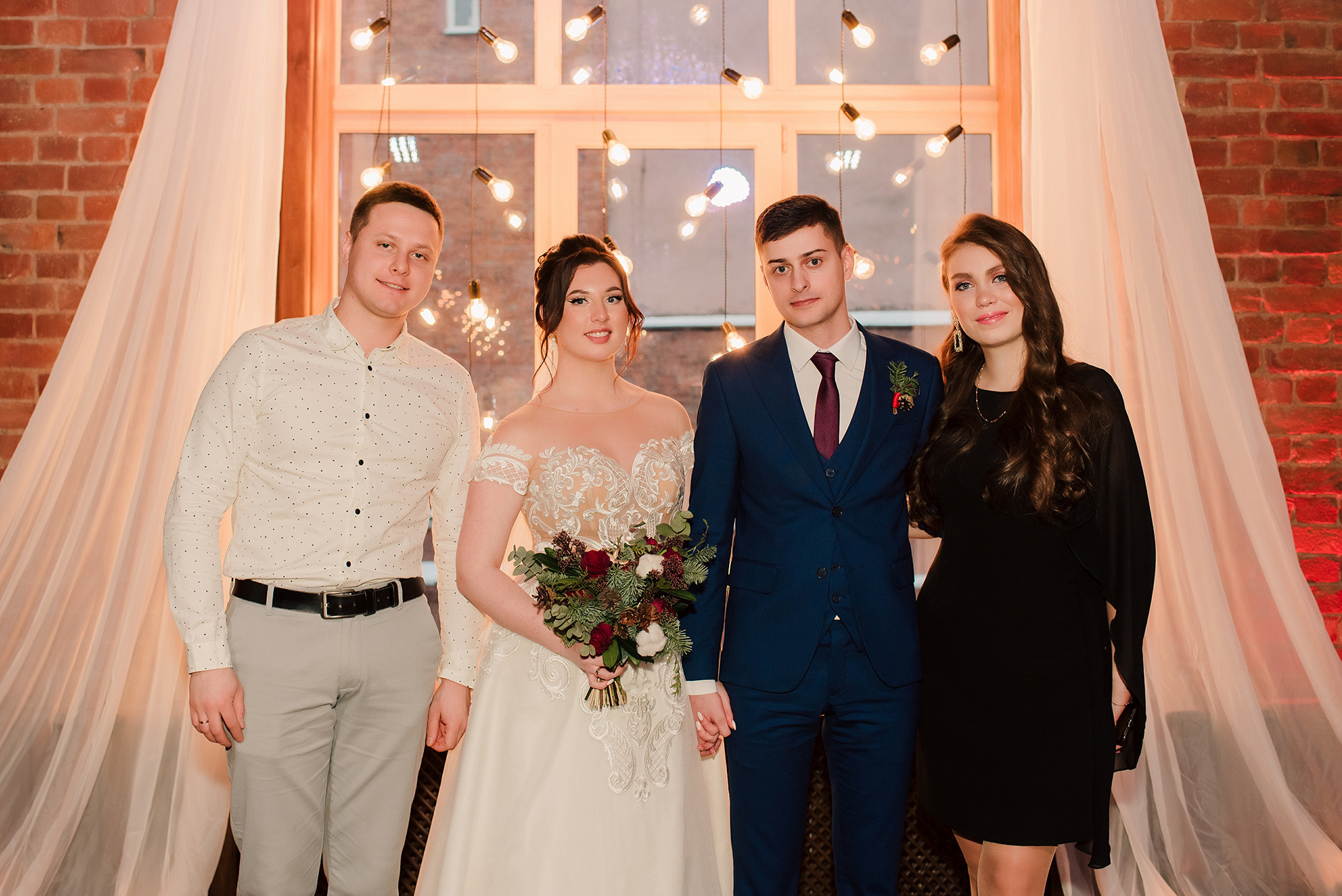 Саша и Леша. Вокзал для двоих. Семейный и Свадебный фотограф. Санкт-Петербург. Пушкин