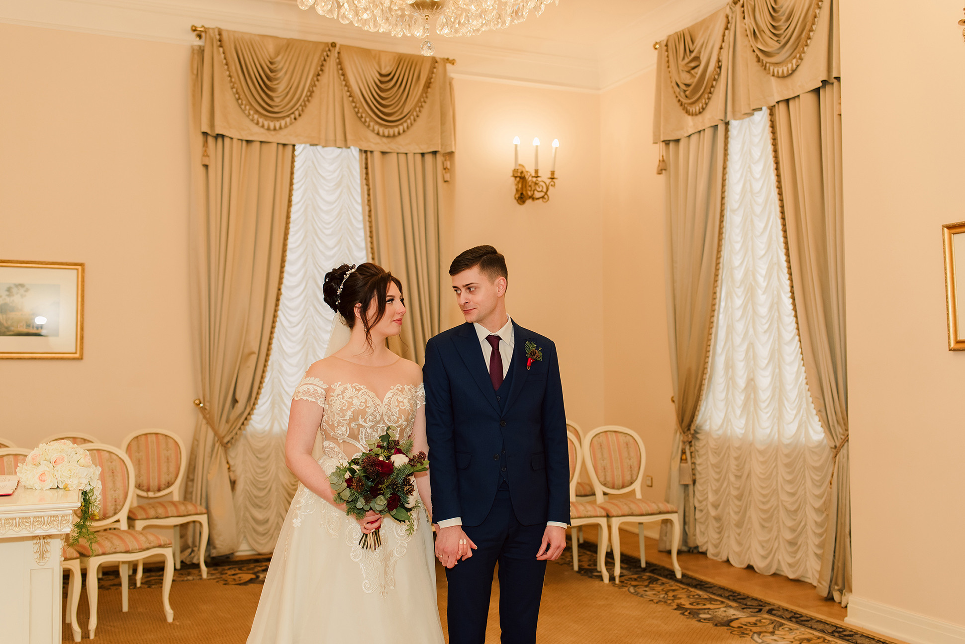 Саша и Леша. Вокзал для двоих. Семейный и Свадебный фотограф. Санкт-Петербург. Пушкин