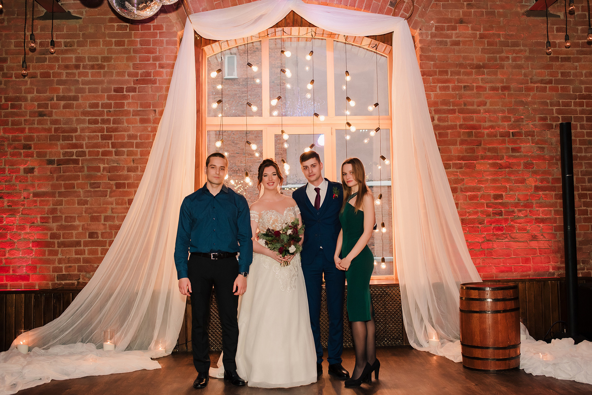 Саша и Леша. Вокзал для двоих. Семейный и Свадебный фотограф. Санкт-Петербург. Пушкин