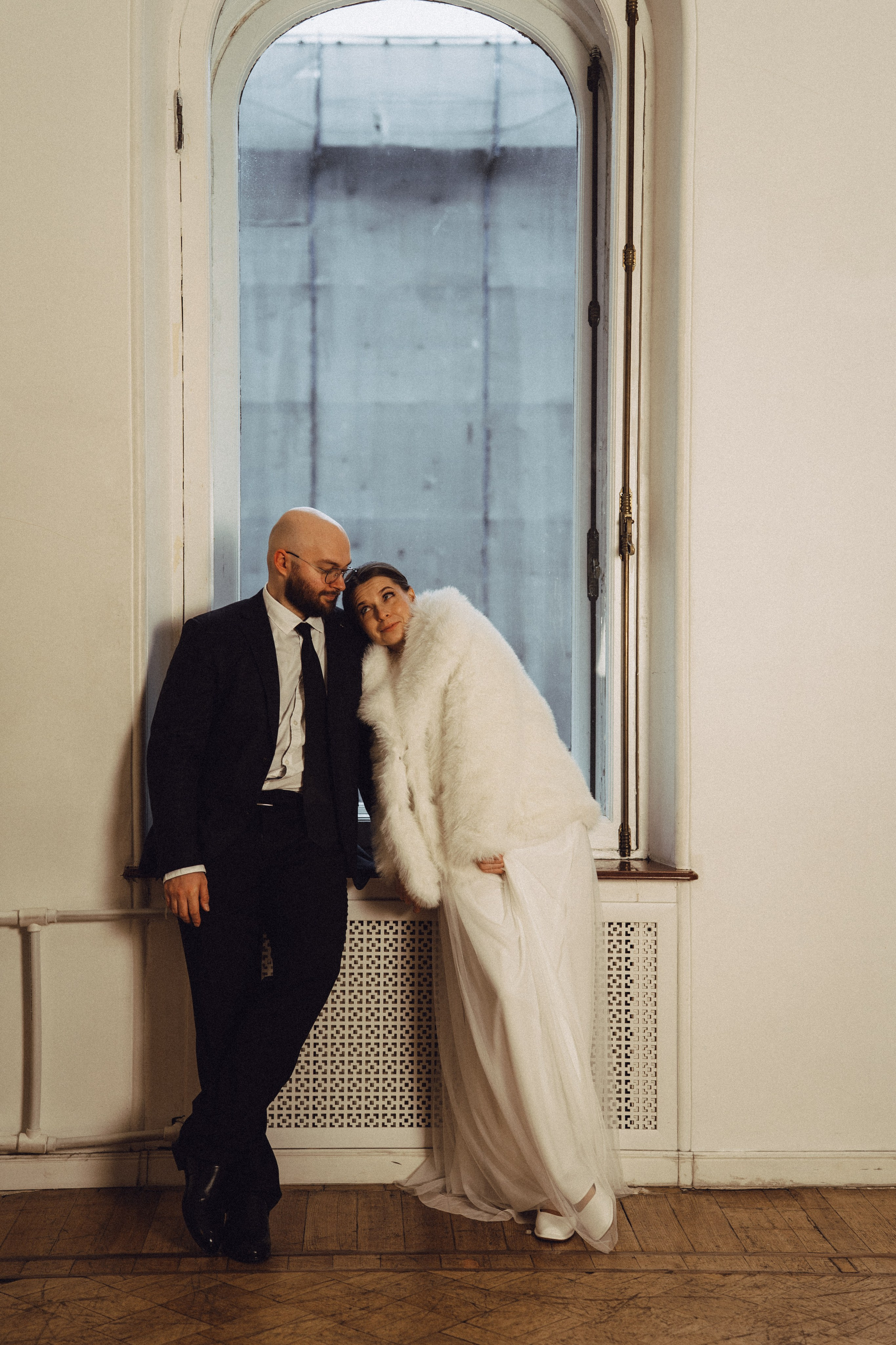 СВАДЕБНАЯ СЬЕМКА ВО ВТОРОМ ДВОРЦЕ (ДЕКАБРЬ) ТАКЖЕ СЬЕМКА В СТУДИИ НА ЧЕРНЫШЕВСКОЙ. Профессиональный фотограф, Санкт-Петербург — Виктория Богомолова