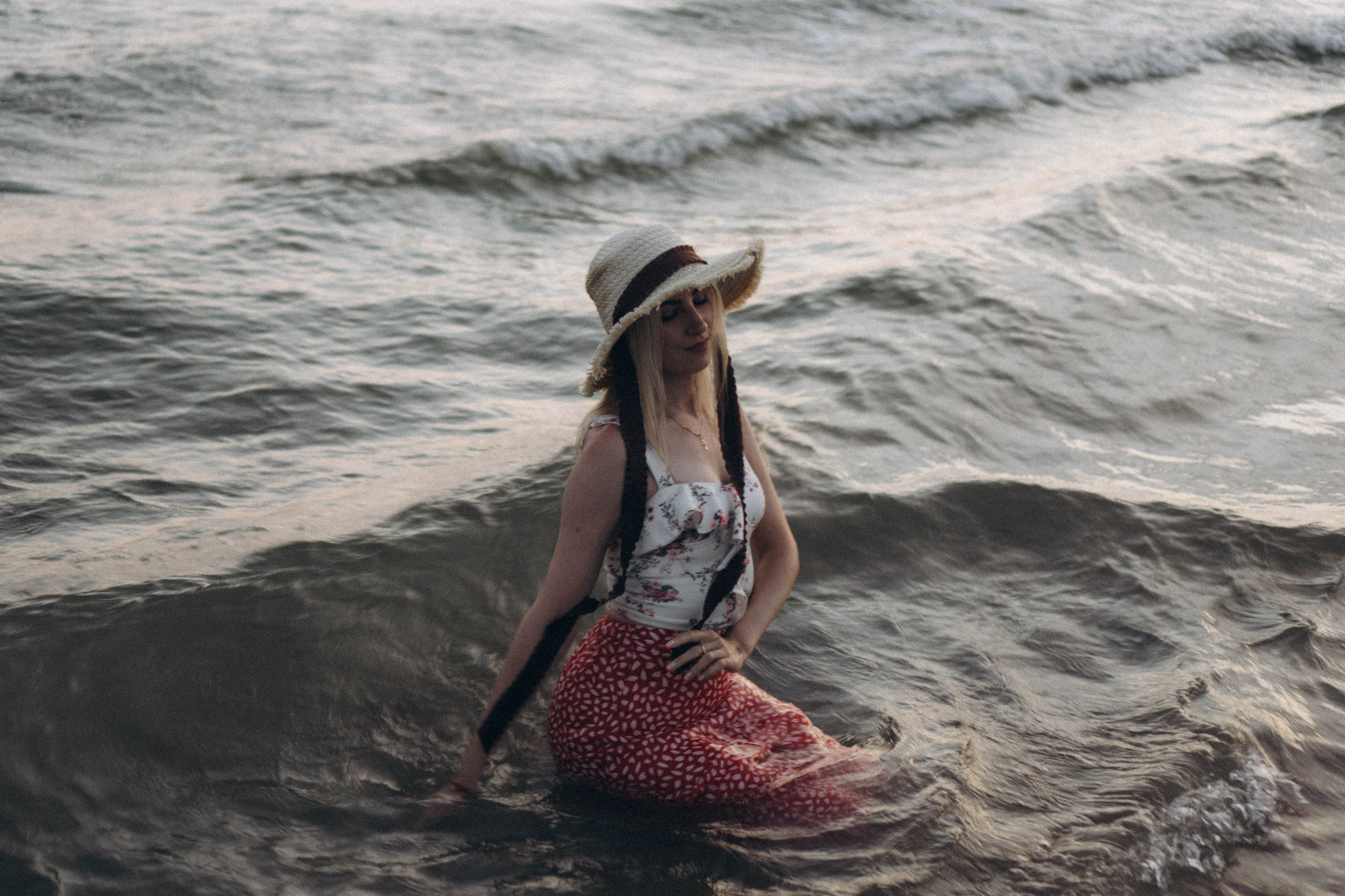 Июльский вечер на берегу черного моря. Профессиональный фотограф, Санкт-Петербург — Виктория Богомолова